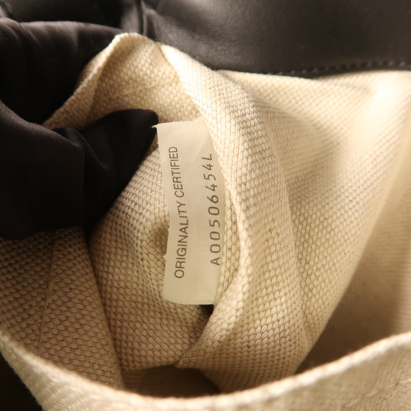 BOTTEGA VENETA 牛皮皮革Cobble Small肩背袋