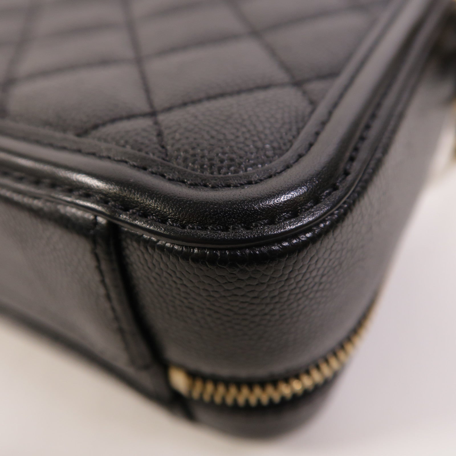 CHANEL 牛皮皮革Vanity Case金扣手挽肩背兩用袋