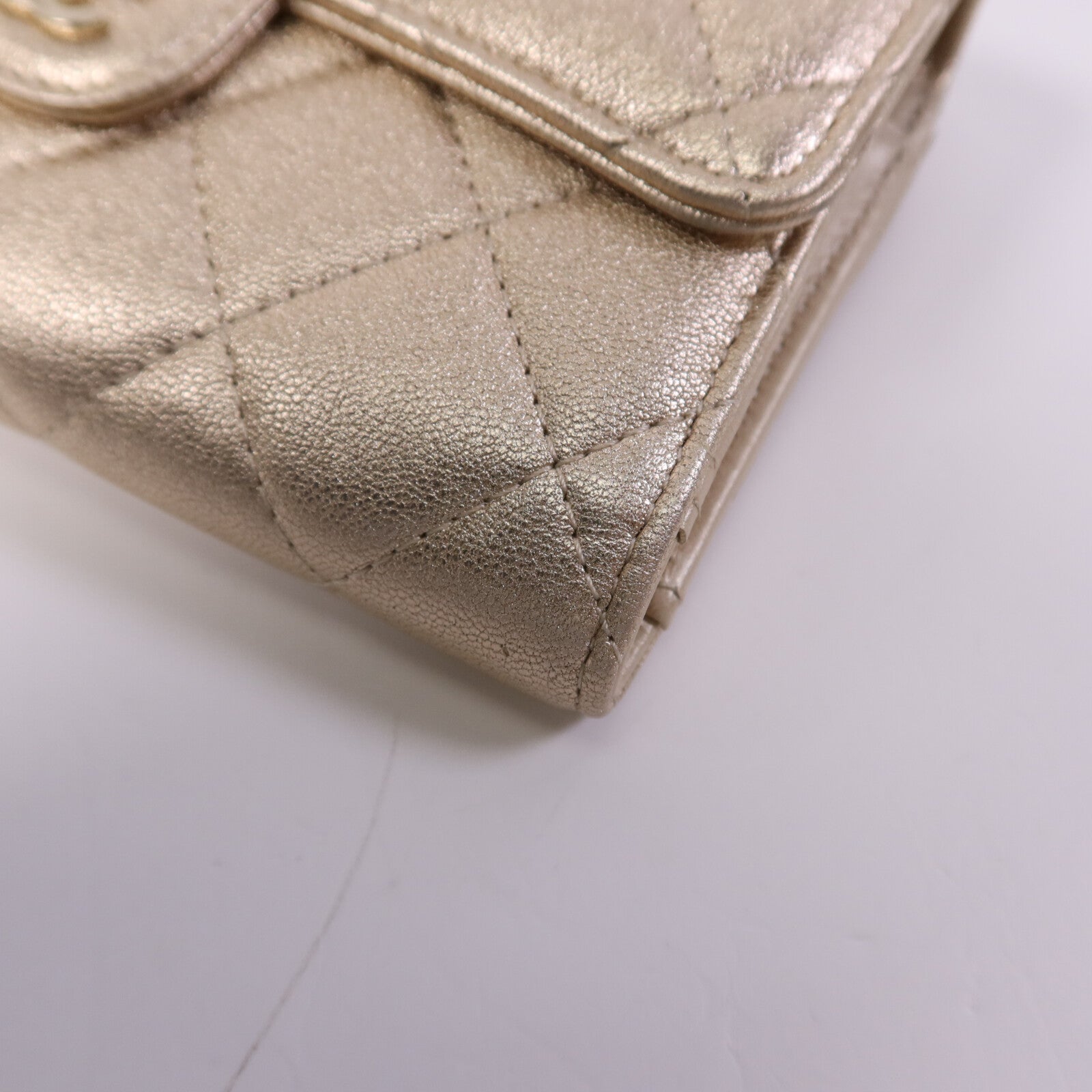 CHANEL 羊皮皮革Wallet金扣錢包