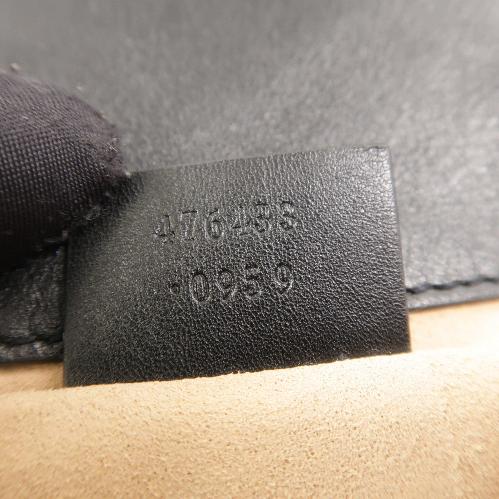 GUCCI 牛皮皮革GG Marmont Super Mini鏈帶肩背袋
