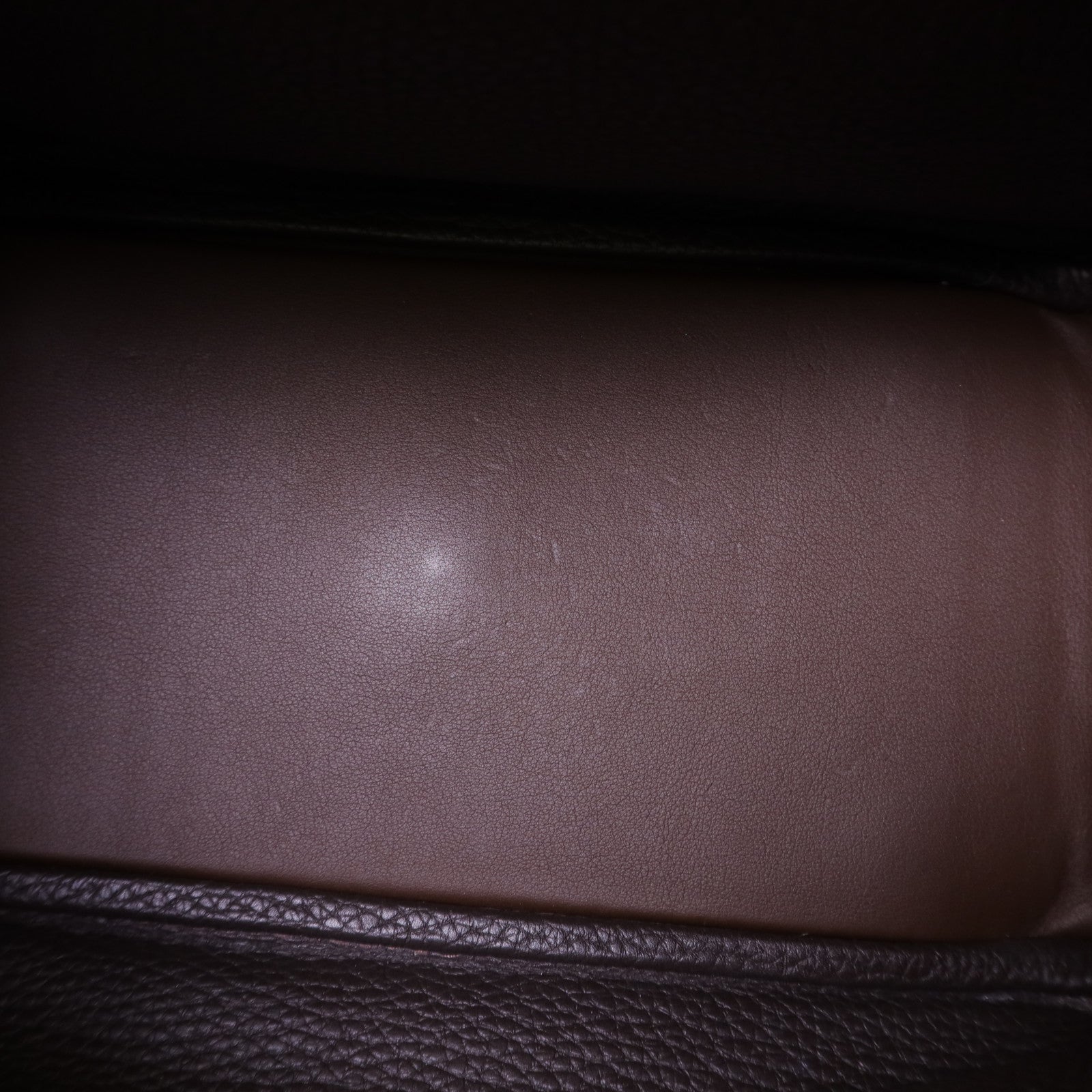 HERMES Clemence皮革Lindy 26金扣手挽肩背兩用袋Ebene