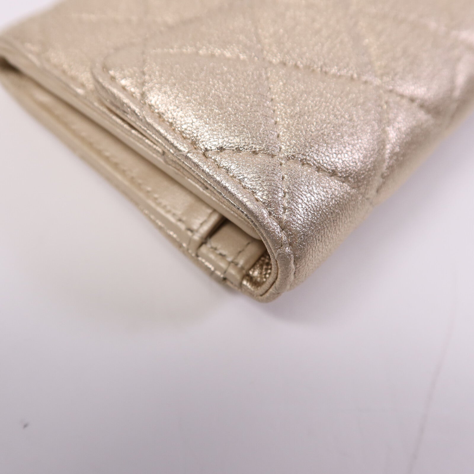 CHANEL 羊皮皮革Wallet金扣錢包