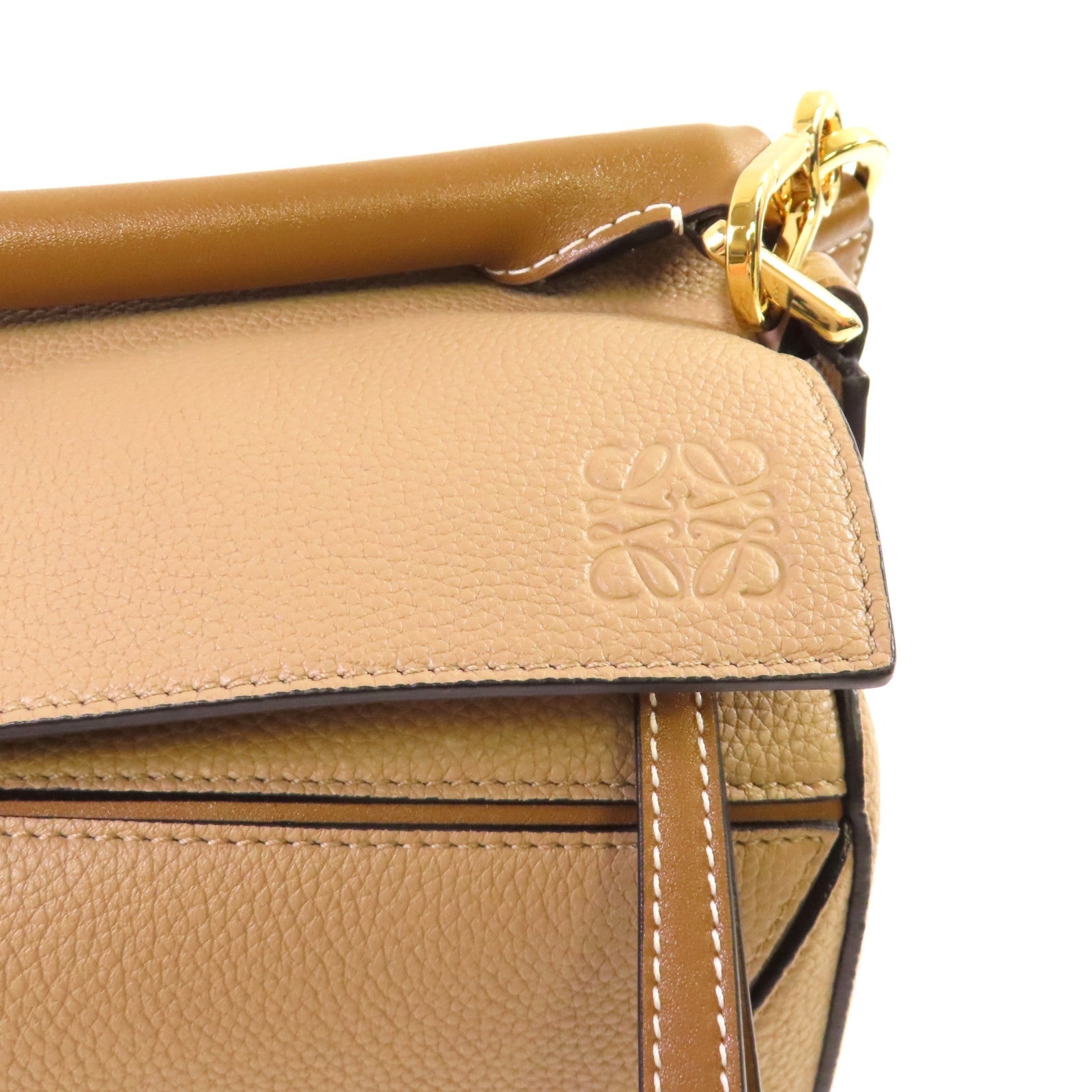 LOEWE 牛皮皮革Puzzle 2Way Shoulder Bag銀扣手挽肩背兩用袋杏色