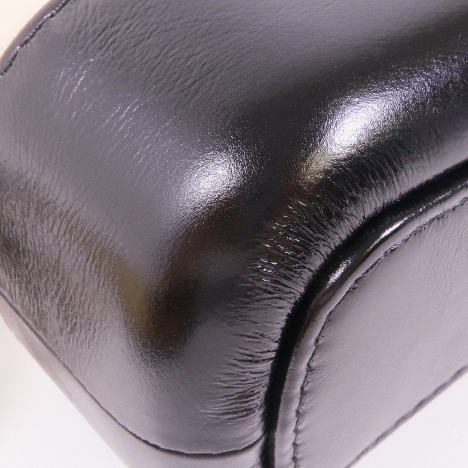 CHANEL 牛皮皮革Gabrielle Smal鏈帶肩背袋