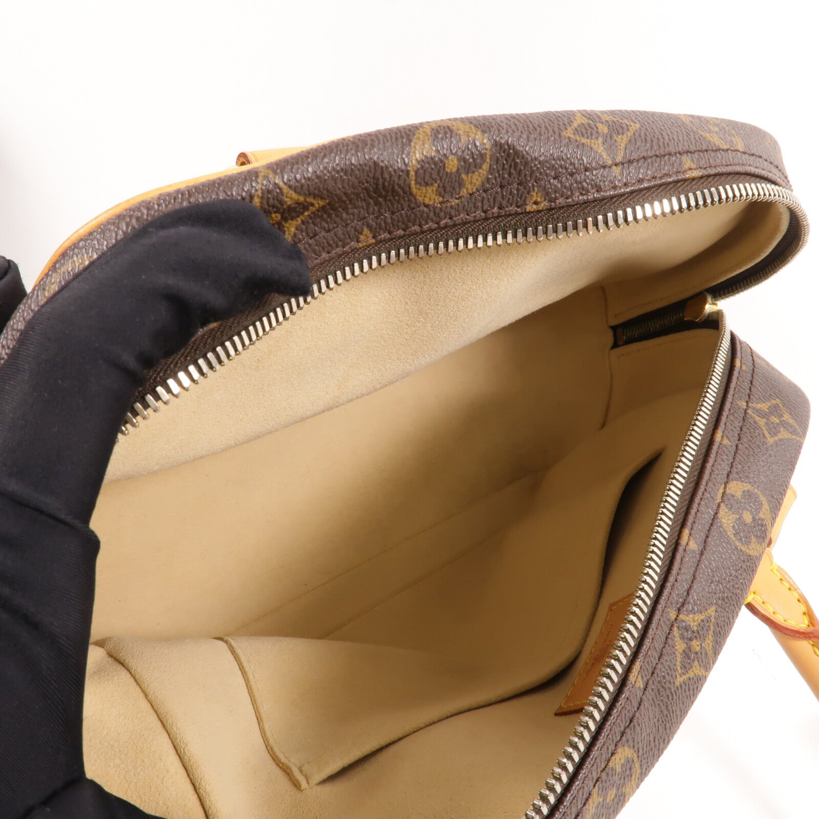 LOUIS VUITTON Monogram Manhattan PM手挽袋