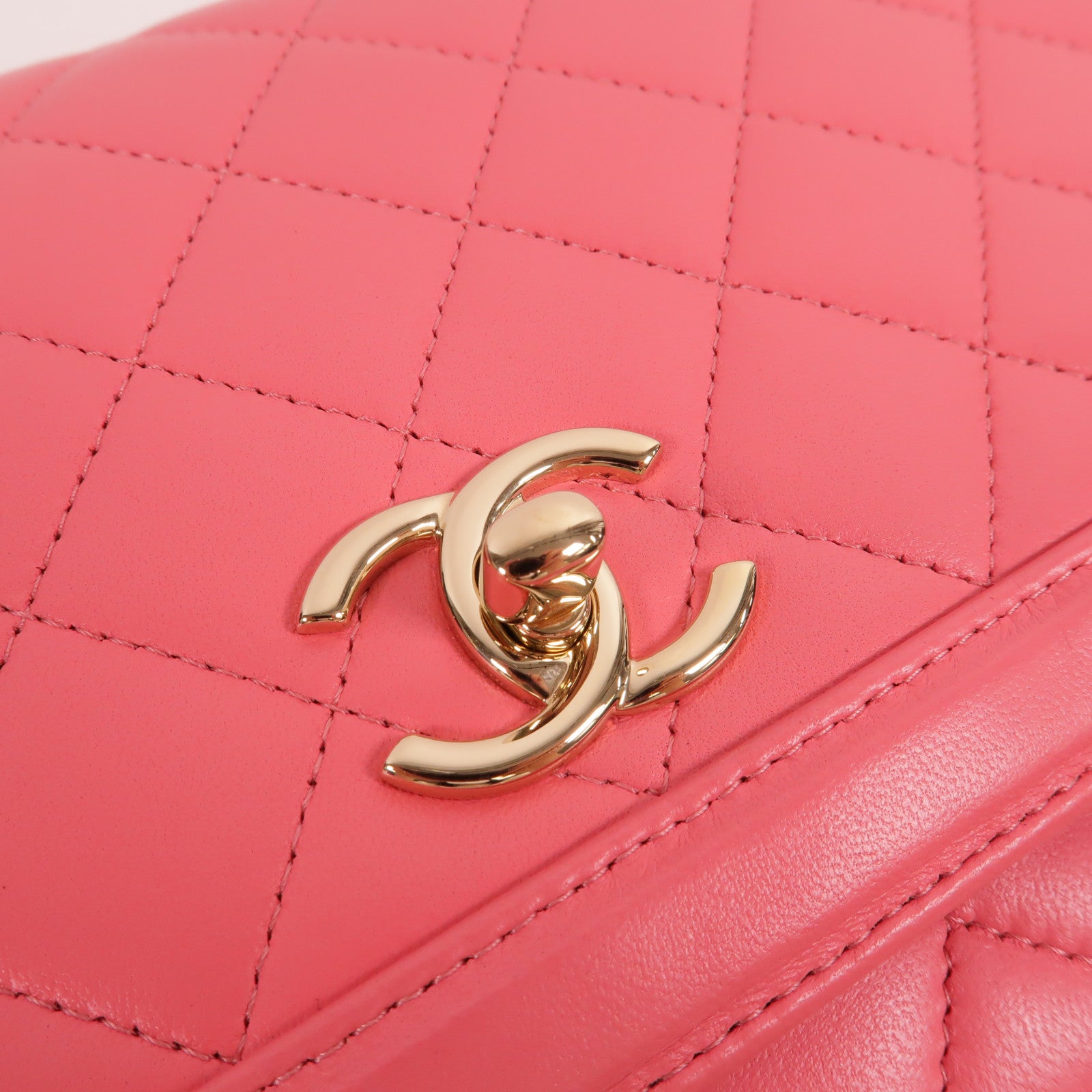 CHANEL 羊皮皮革Qulited Shoulder Bag肩背袋