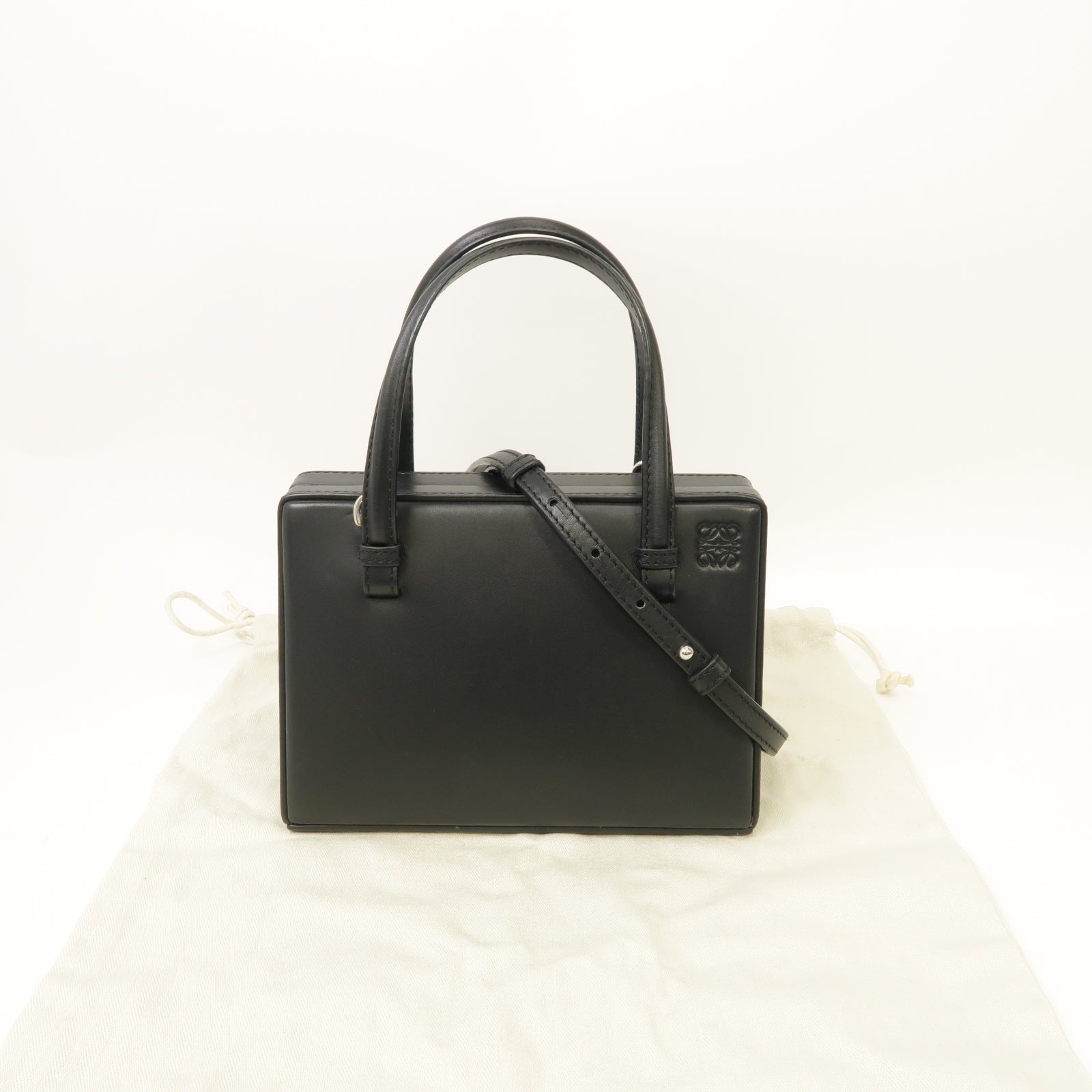 LOEWE 【激減優惠】牛皮皮革Postal 2 Way Shoulder Bag銀扣手挽肩背兩用袋黑色
