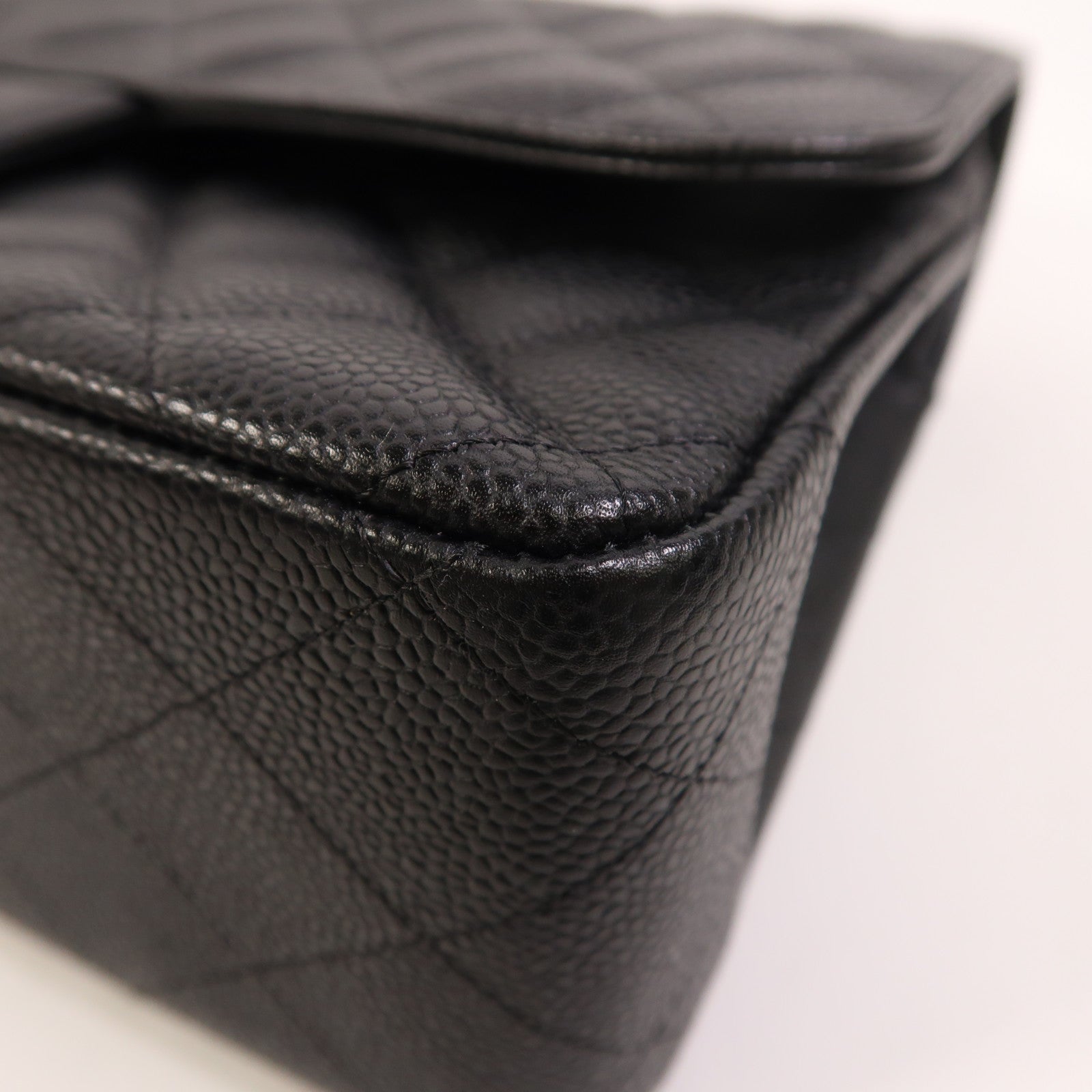 CHANEL 牛皮皮革Large Classic銀扣鏈帶肩背袋