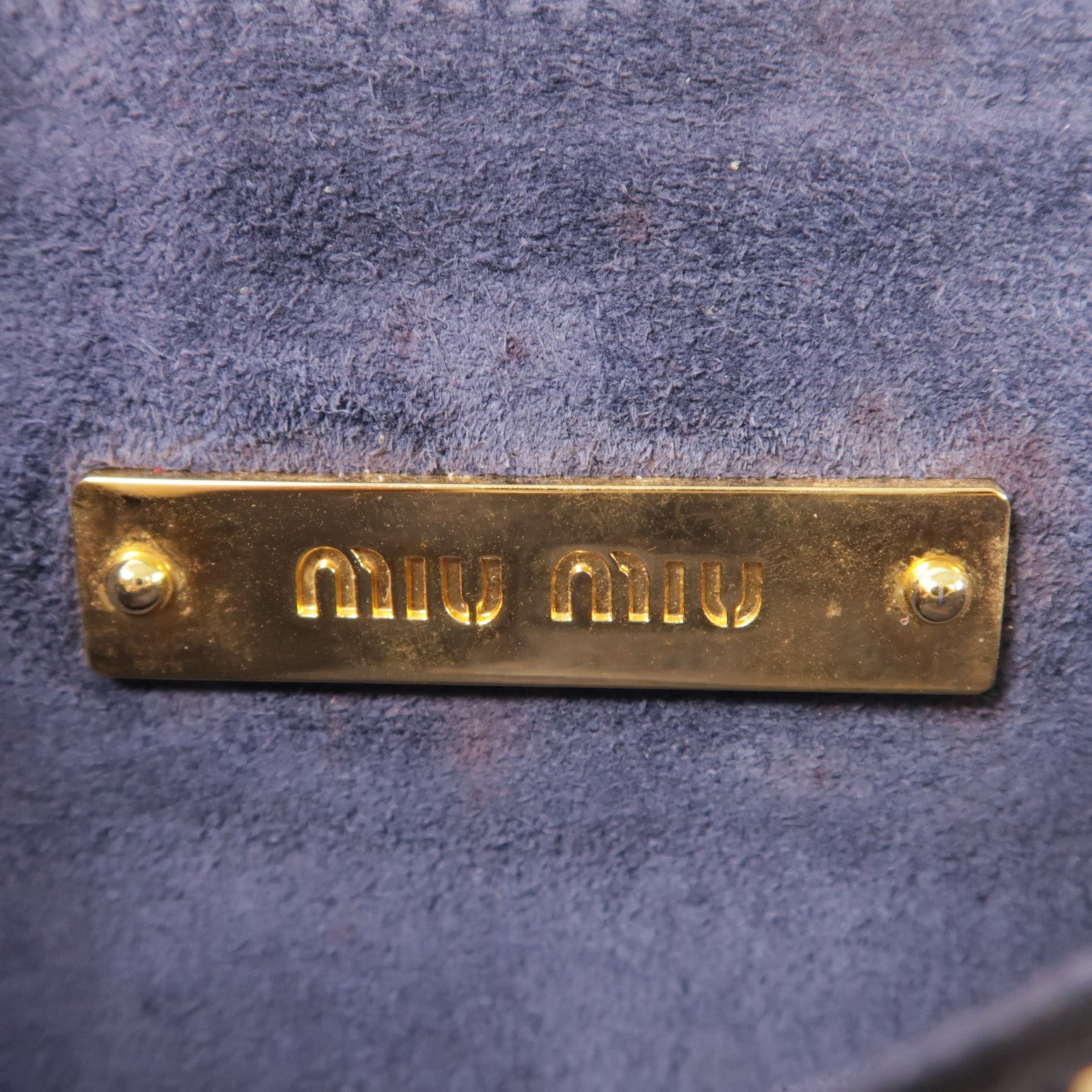 Miu Miu 牛皮皮革Shoulder Bag金扣肩背袋
