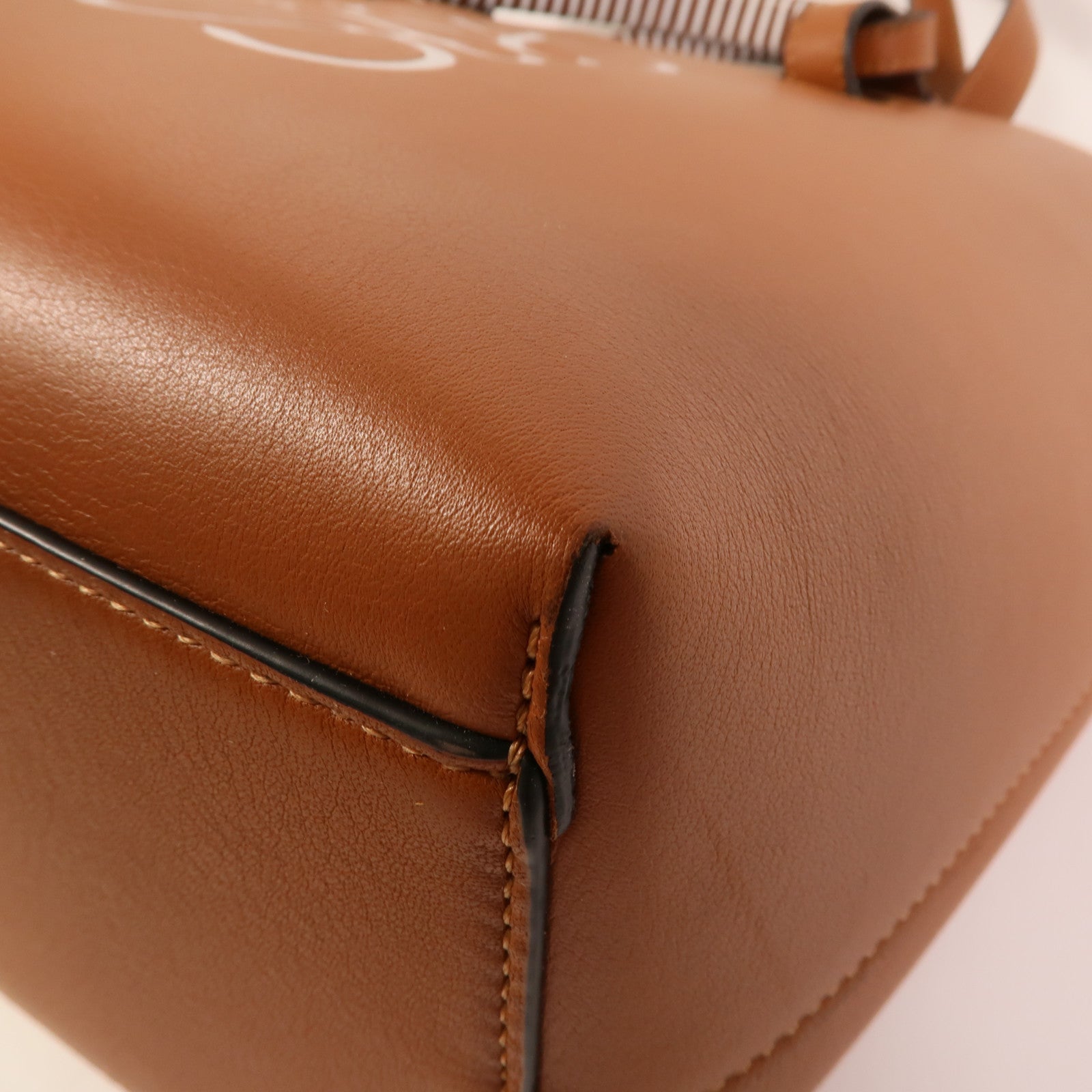 LOEWE 牛皮皮革Anagram Tote Small手挽肩背兩用袋