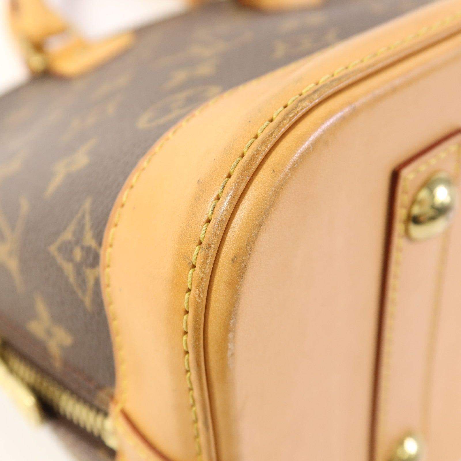 LOUIS VUITTON Monogram Alma金扣手挽袋