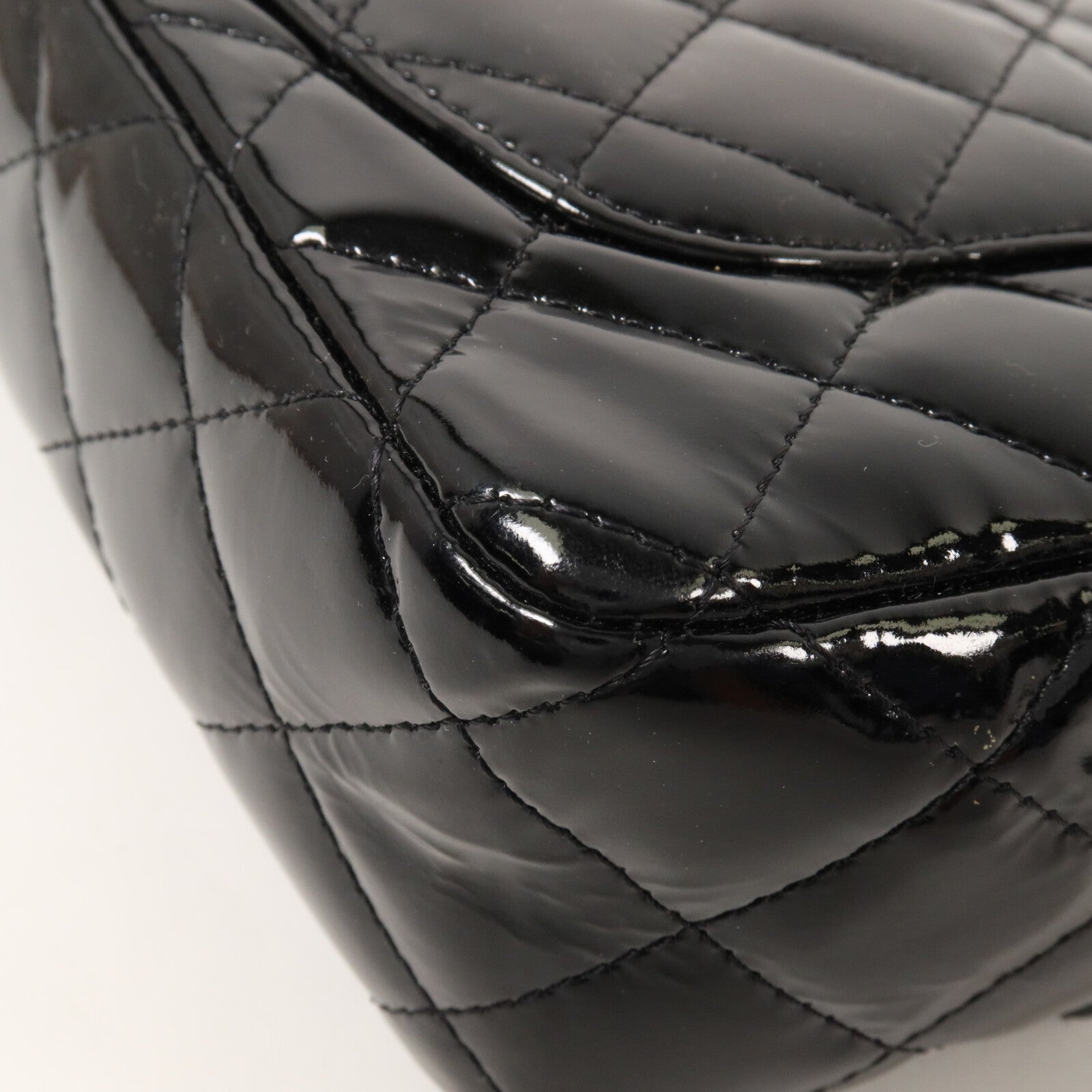 CHANEL 漆皮皮革Mini Classic 20鏈帶肩背袋