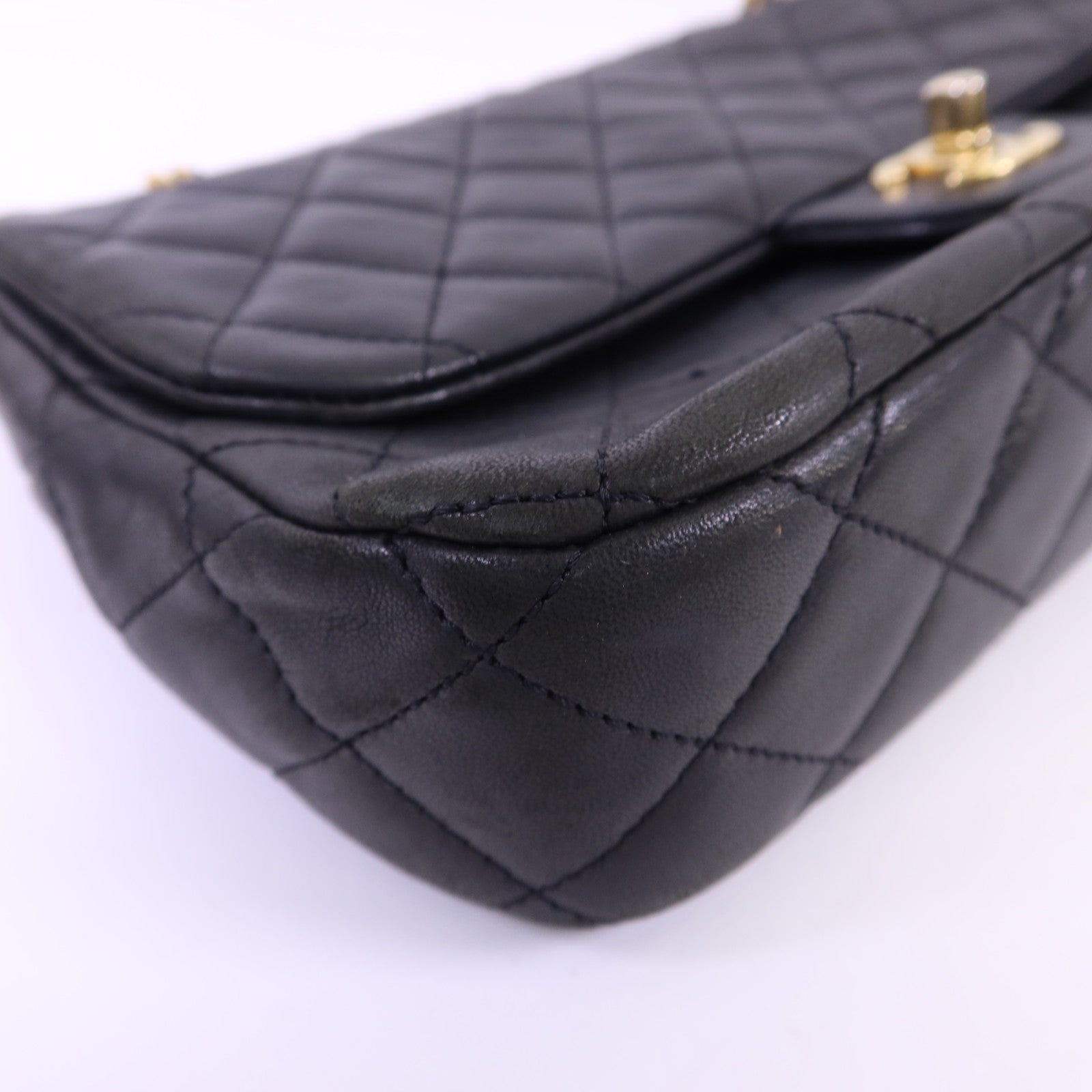 CHANEL 牛皮皮革Chain Shoulder Bag金扣鏈帶肩背袋