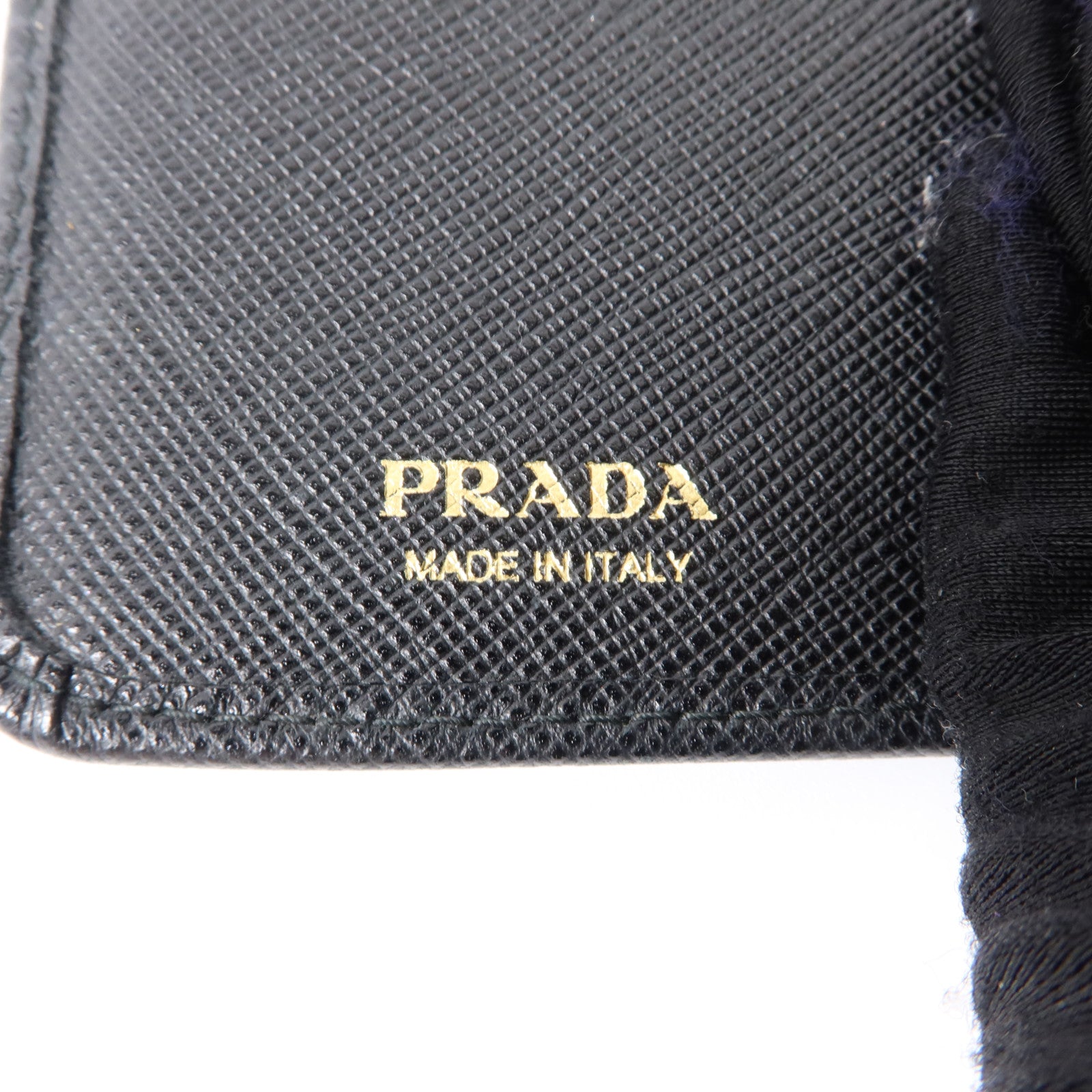 PRADA Saffiano皮革Bifold Wallet金扣錢包