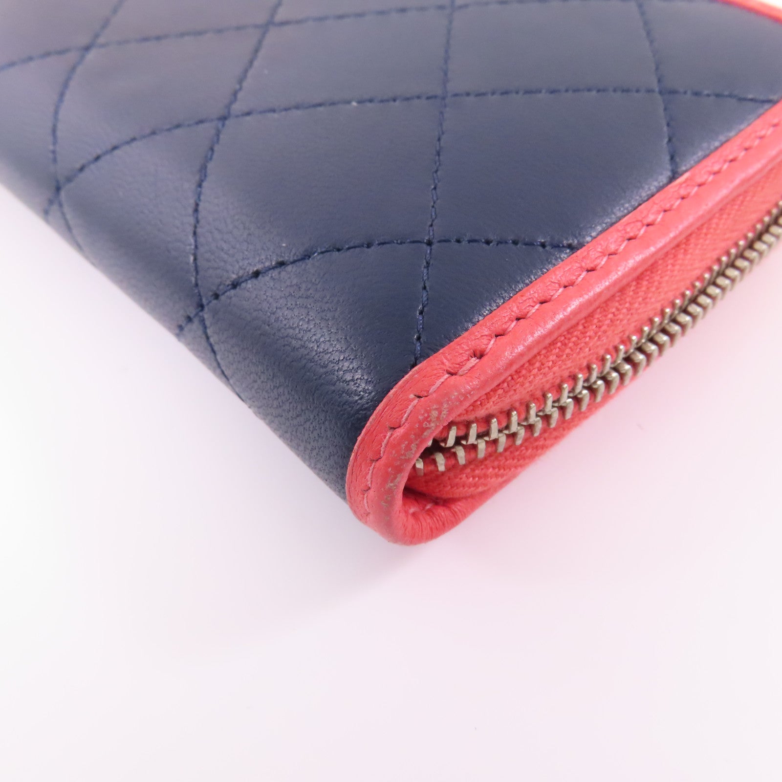 CHANEL 【激減優惠】牛皮皮革Wallet銀扣錢包