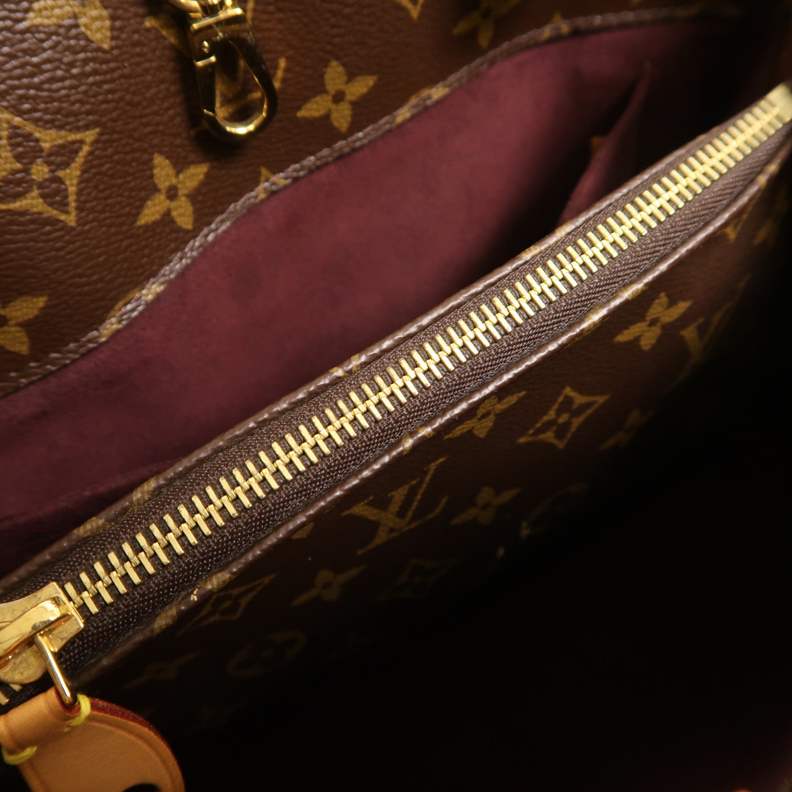 LOUIS VUITTON Monogram Montaigne MM金扣手挽肩背兩用袋
