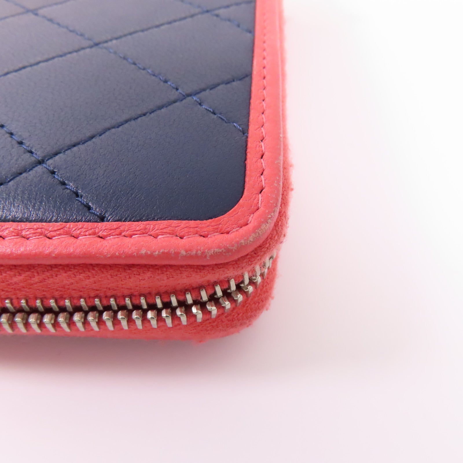 CHANEL 【激減優惠】牛皮皮革Wallet銀扣錢包