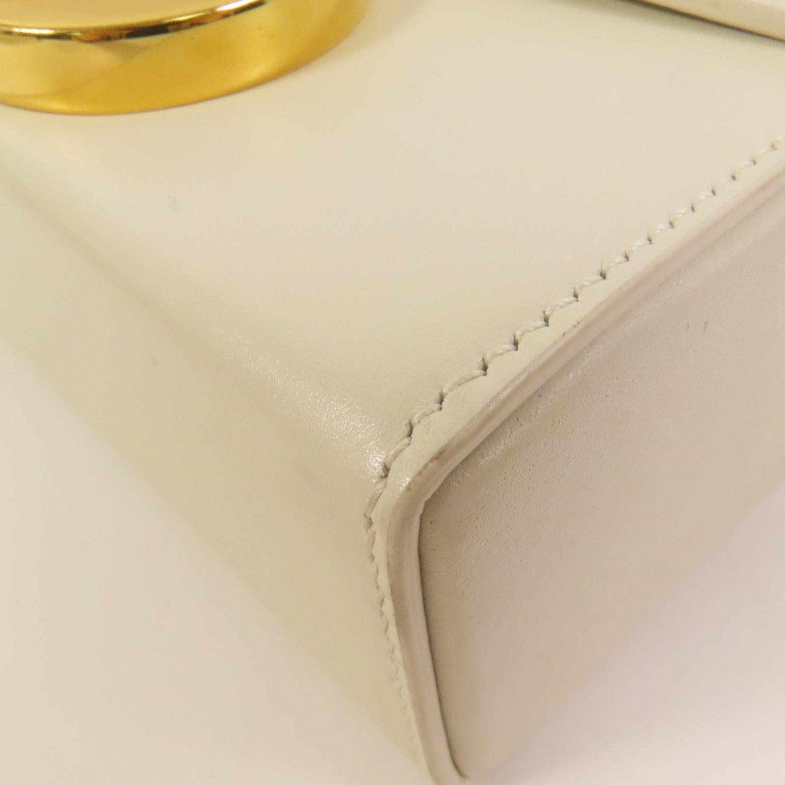 Dior 【激減優惠】牛皮皮革30 Montaigne金扣肩背袋