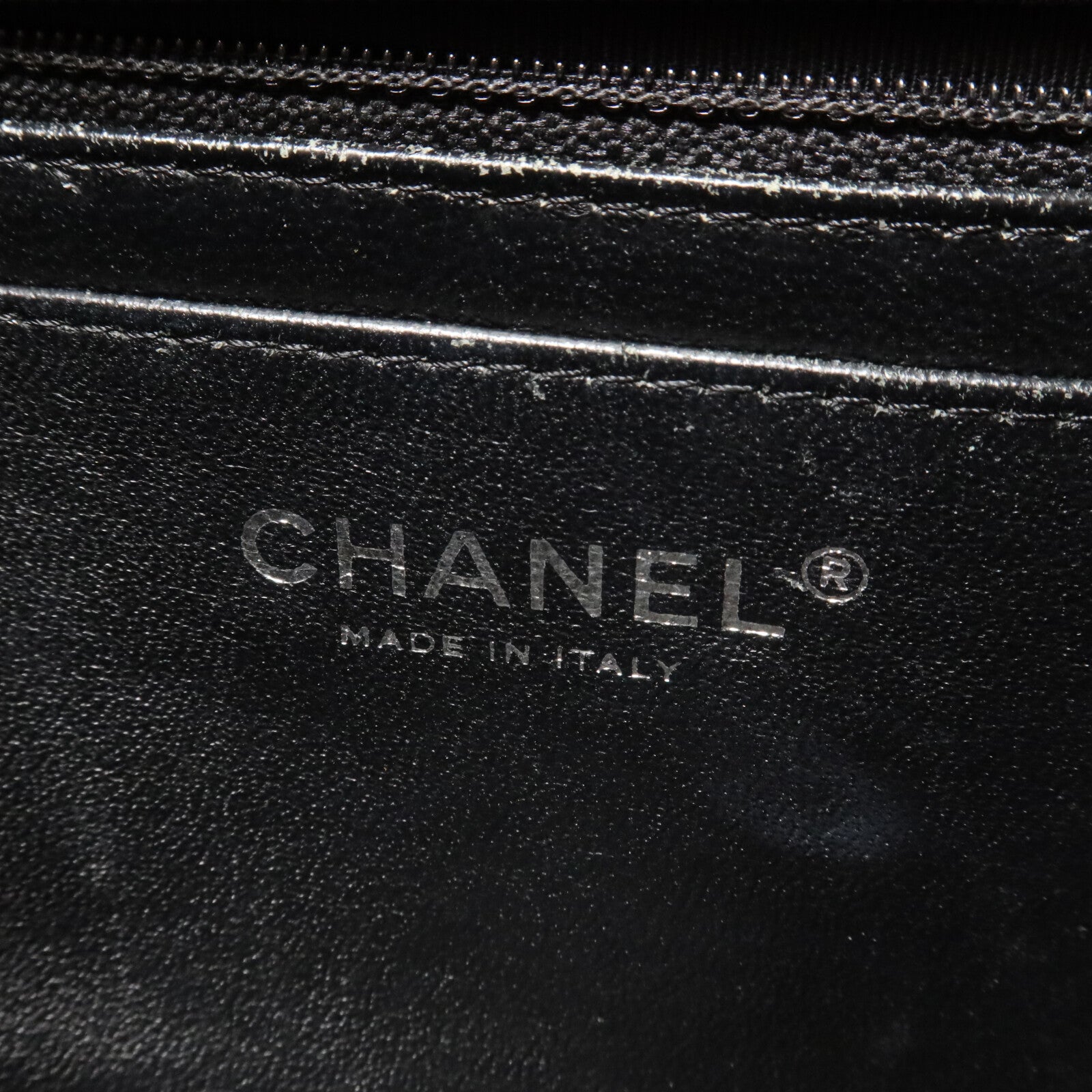 CHANEL 漆皮皮革Mini Classic 20鏈帶肩背袋