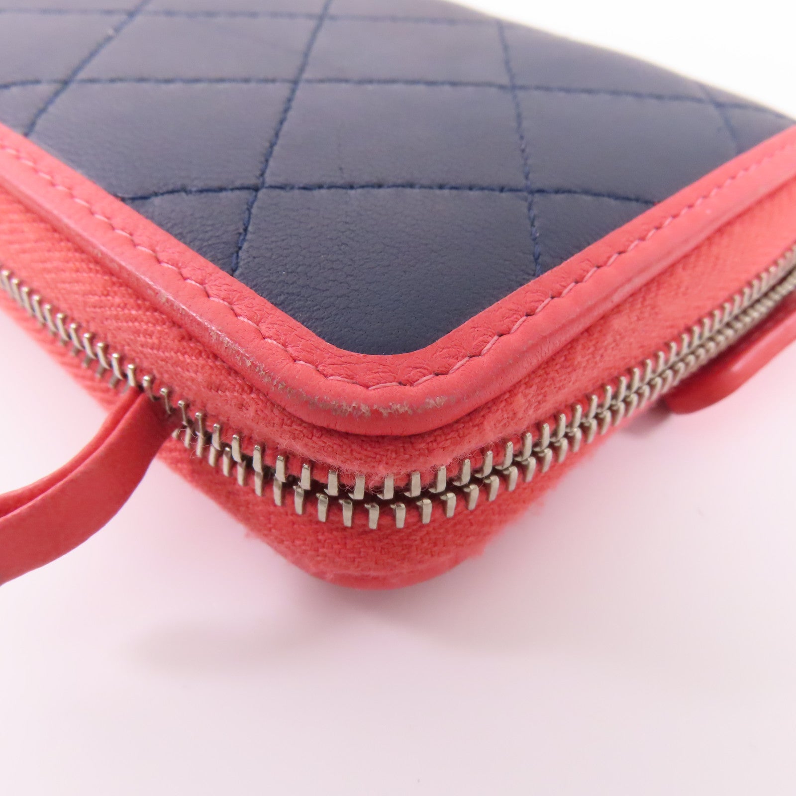 CHANEL 【激減優惠】牛皮皮革Wallet銀扣錢包