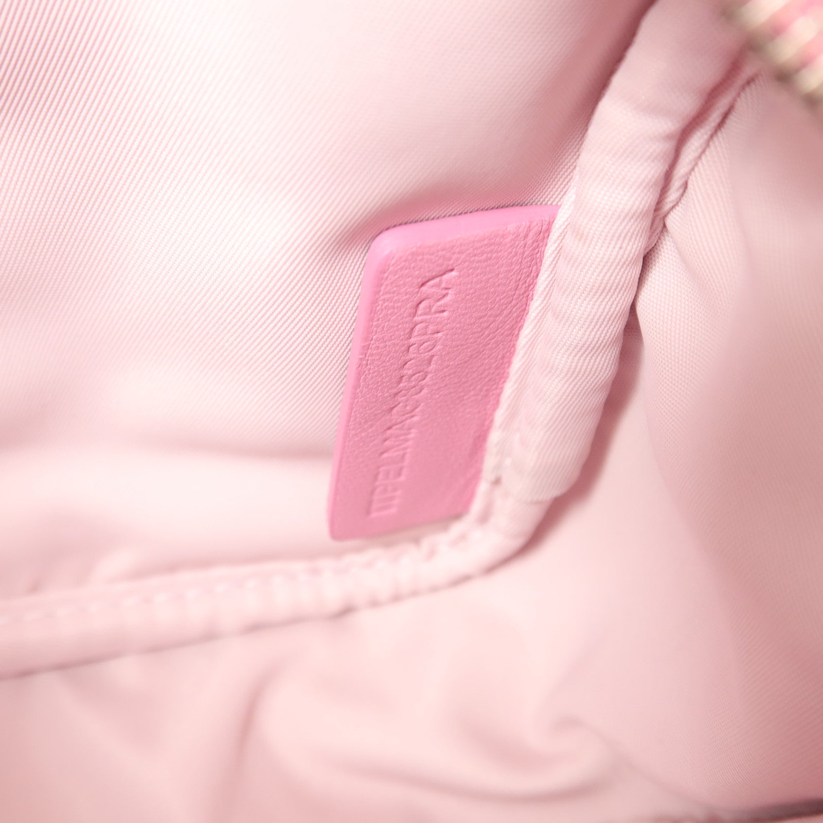 BURBERRY 牛皮皮革Mini Lola Camera Bag肩背袋