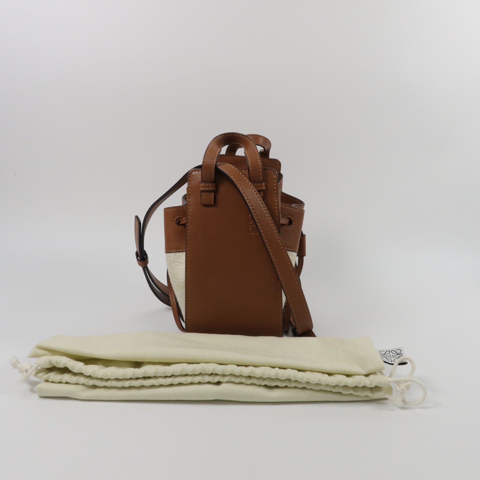 LOEWE 帆布/牛皮皮革Hammock Mini手挽肩背兩用袋