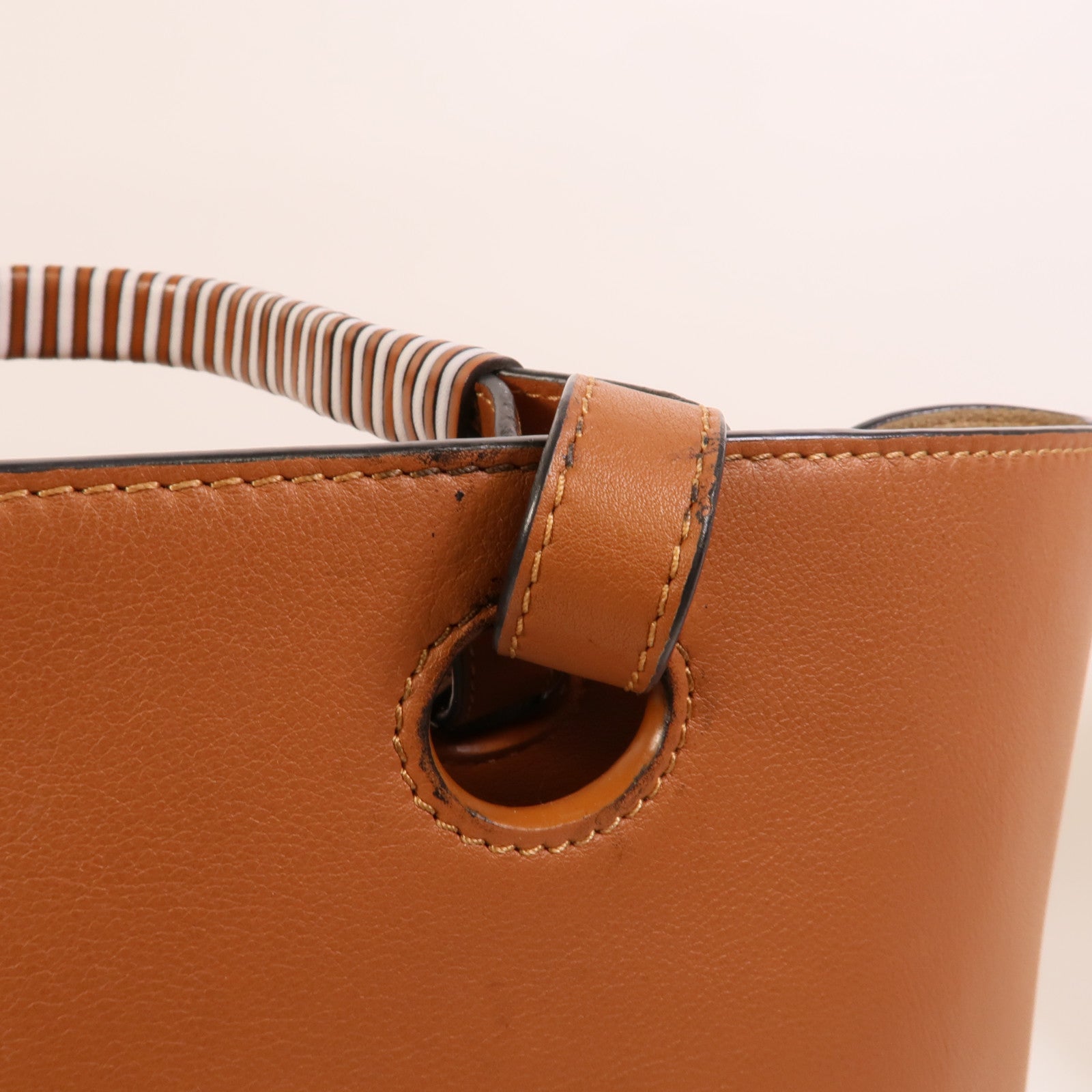 LOEWE 牛皮皮革Anagram Tote Small手挽肩背兩用袋