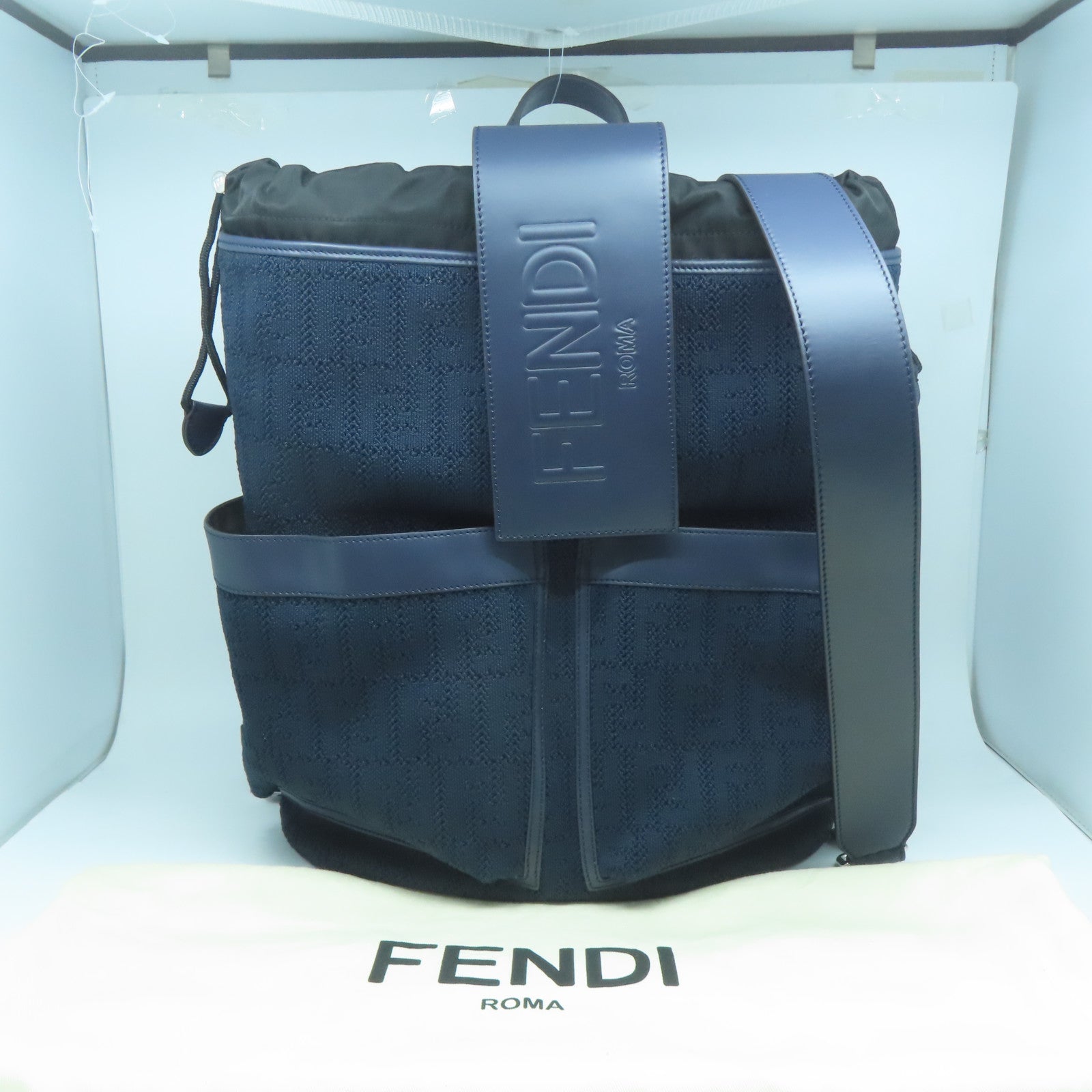 FENDI 【激減優惠】帆布Strike Medium Backpack銀扣背包深藍色