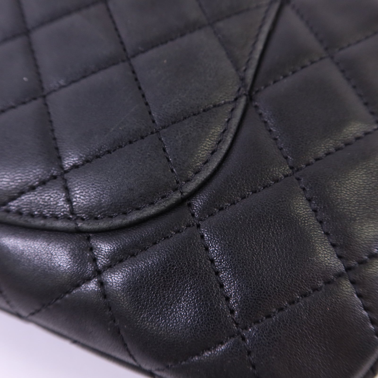CHANEL 牛皮皮革Chain Shoulder Bag金扣鏈帶肩背袋