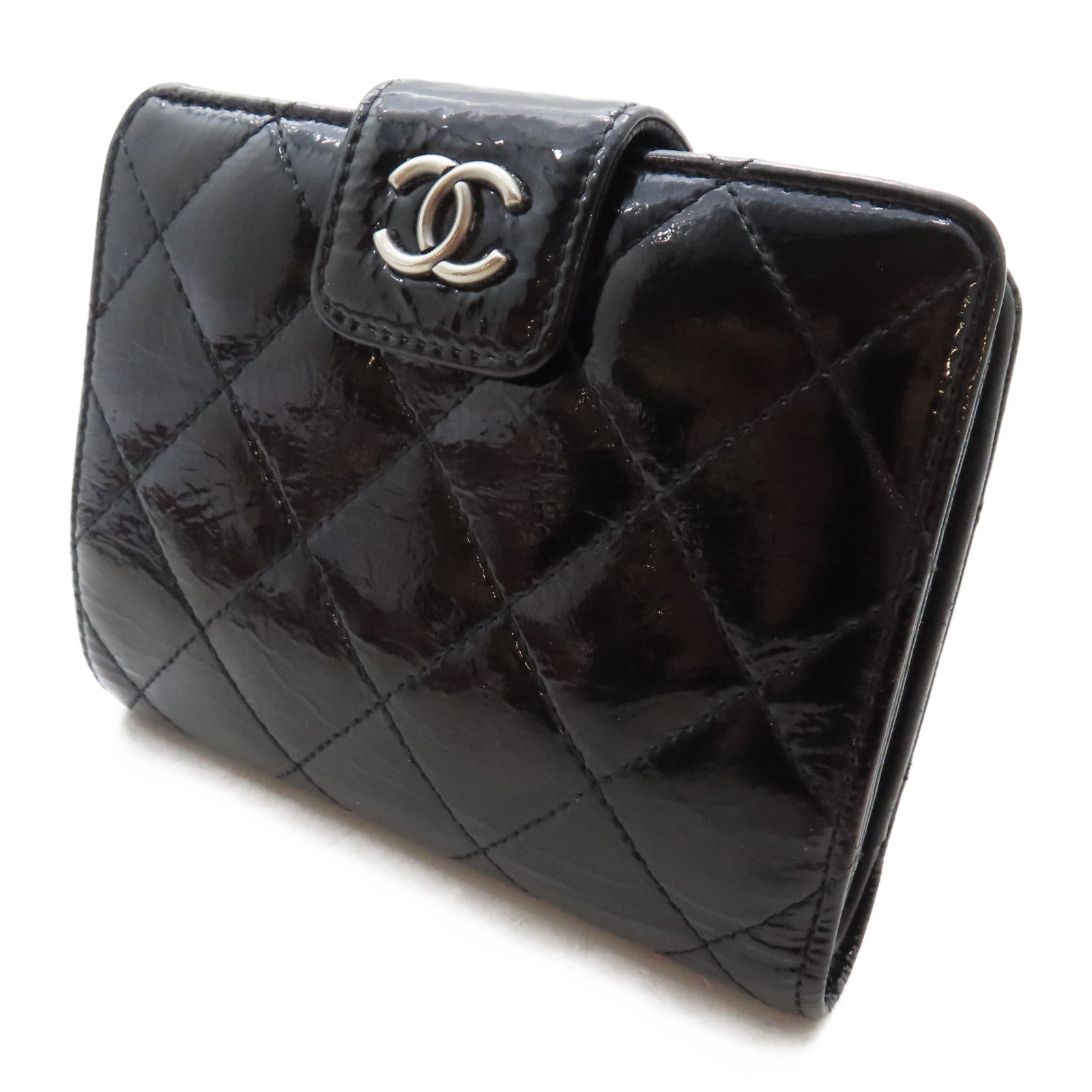 CHANEL 【激減優惠】菱格漆皮皮革Wallet銀扣錢包黑色