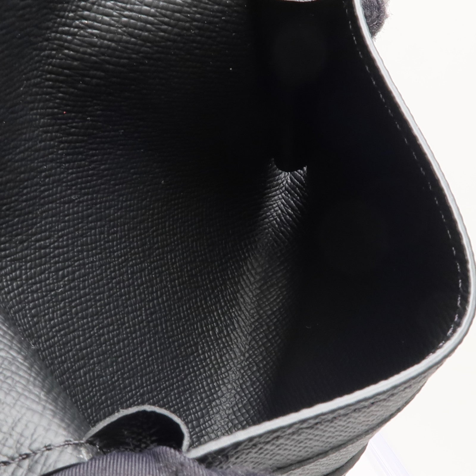 LOUIS VUITTON Monogram Eclipse Envelope Business Card Holder卡片套