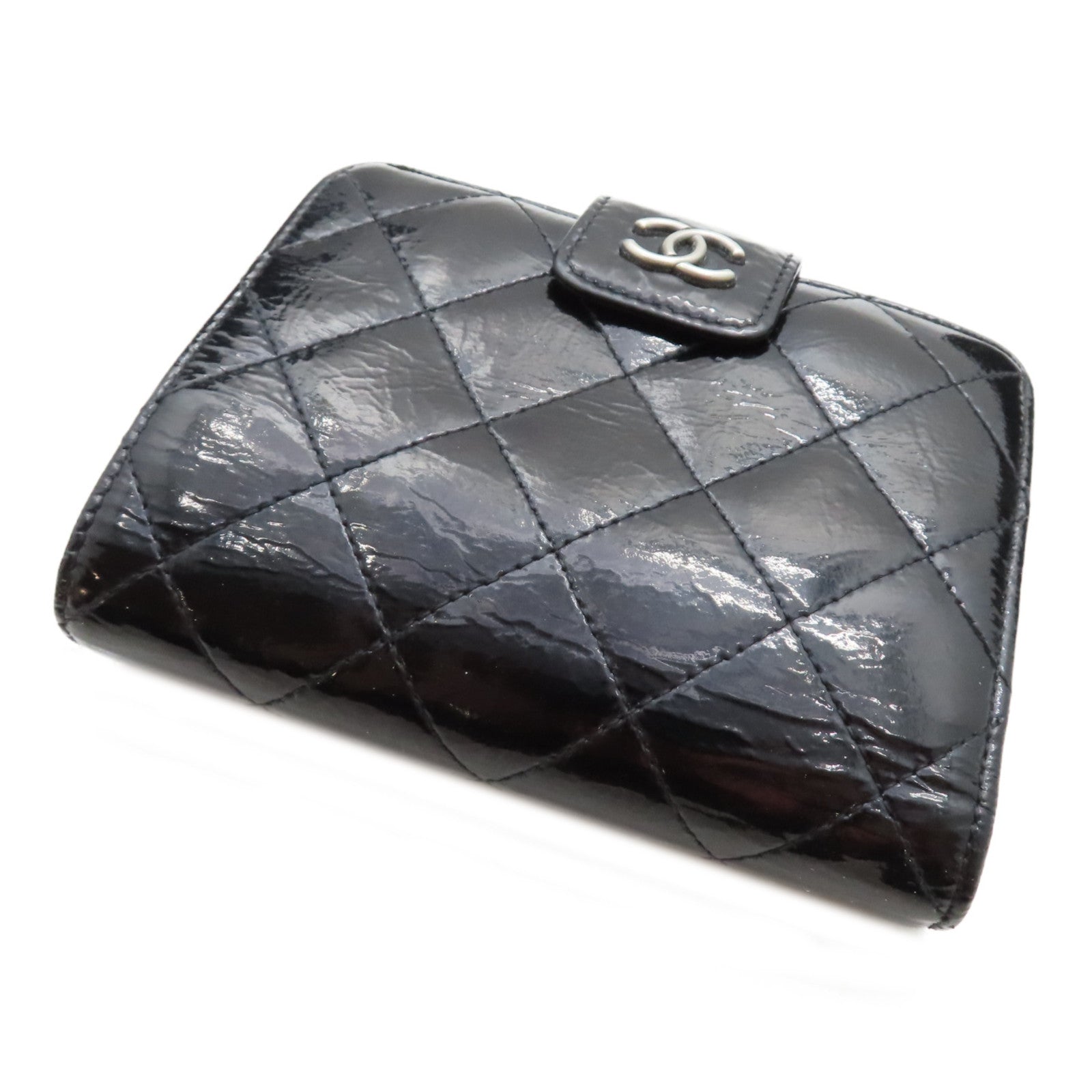 CHANEL 【激減優惠】菱格漆皮皮革Wallet銀扣錢包黑色