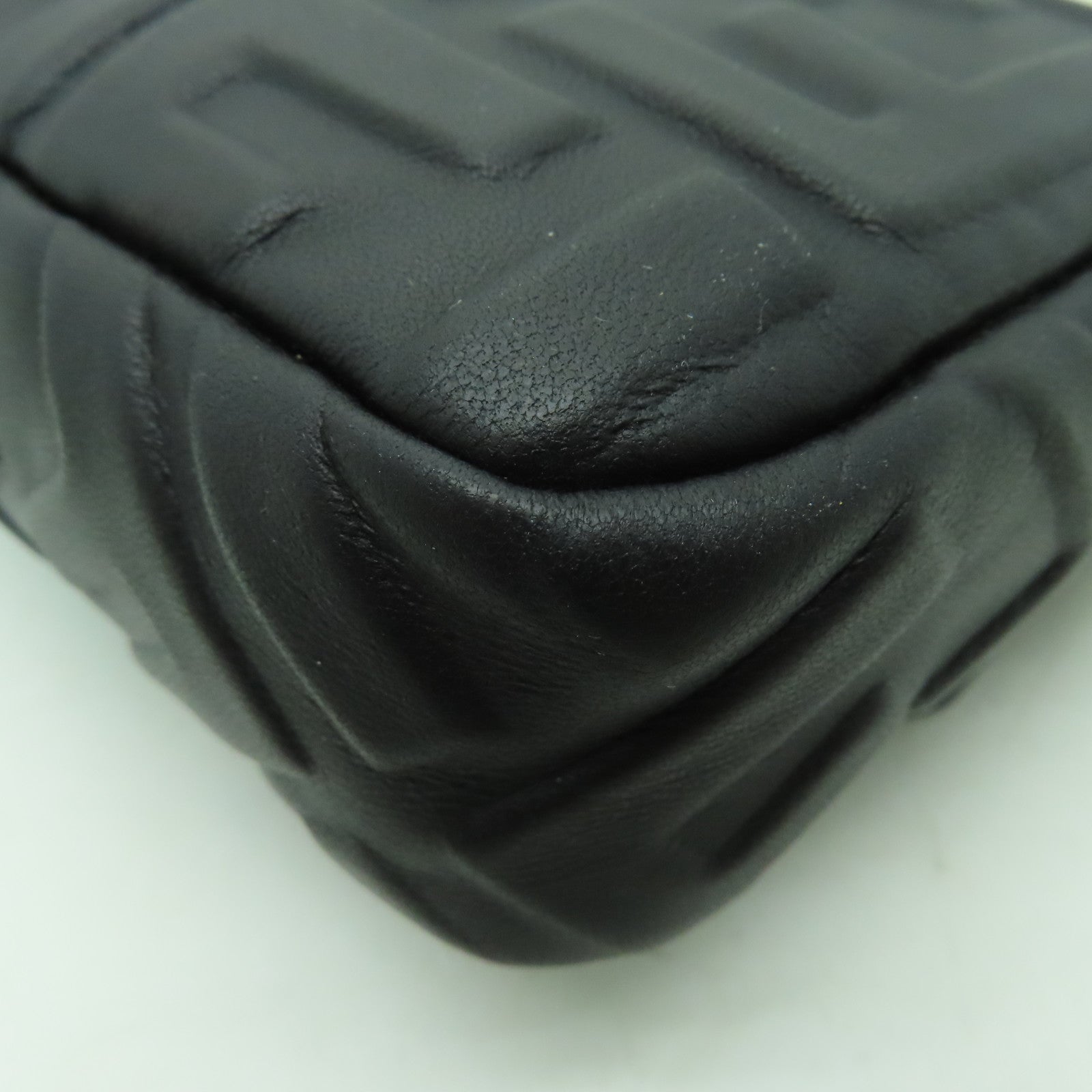 FENDI 羊皮皮革Baguette Mini金扣手挽肩背兩用袋黑色