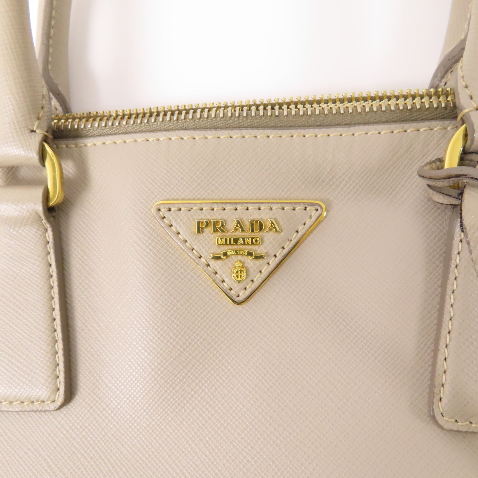 PRADA 牛皮皮革Hand Bag金扣手挽袋