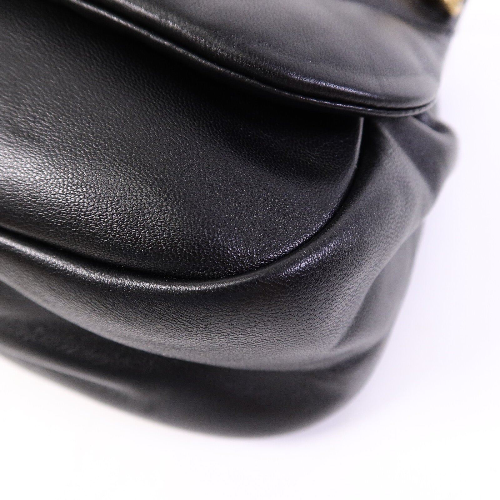 SAINT LAURENT 羊皮皮革Jamie 4.3 Medium鏈帶肩背袋