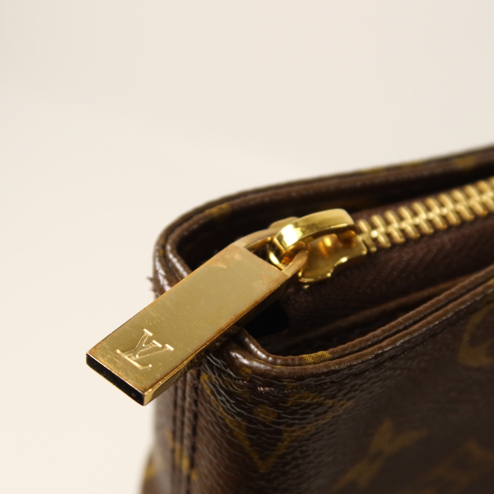 LOUIS VUITTON Monogram Cabas Mezzo肩背袋