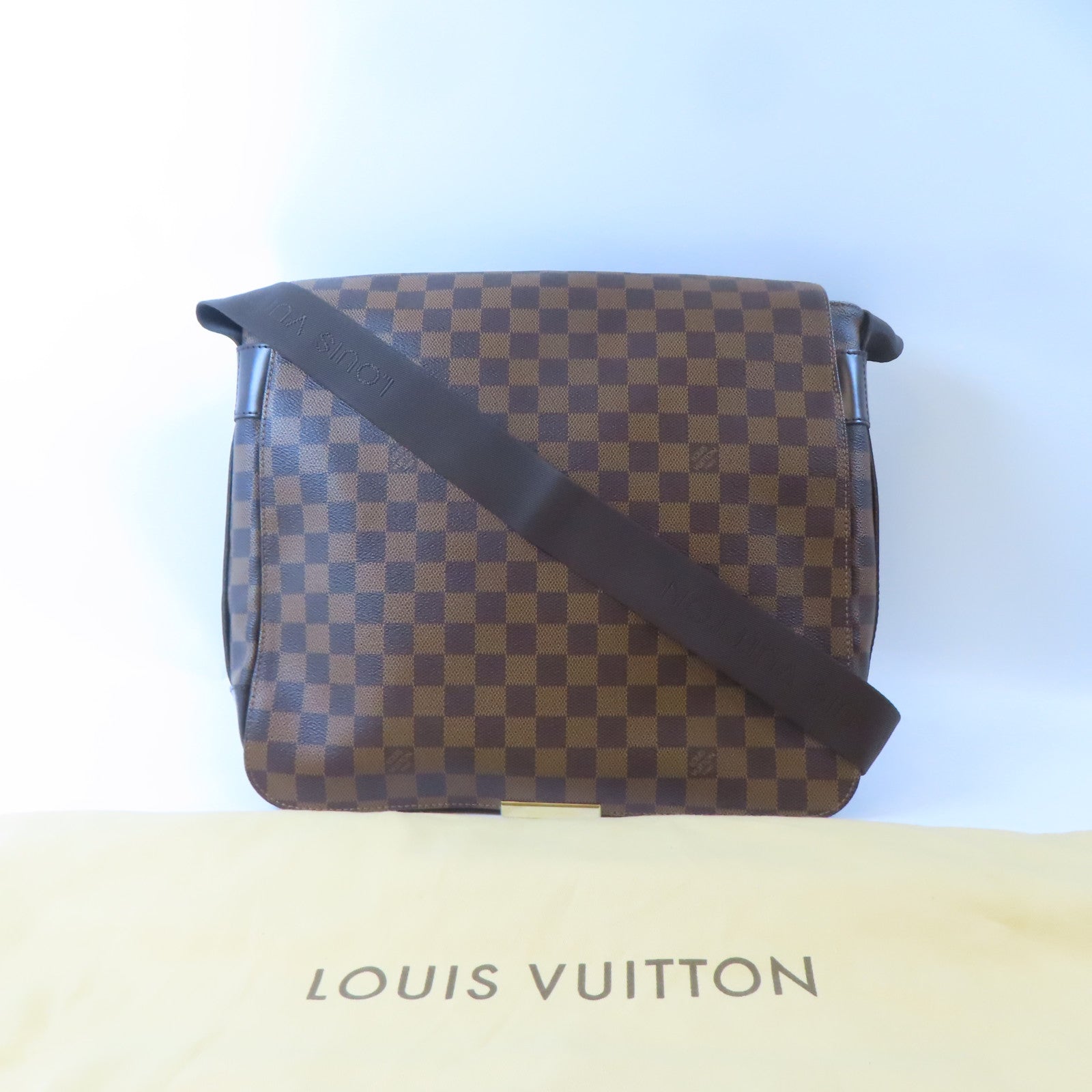 LOUIS VUITTON Damier Bastille金扣肩背袋棕色