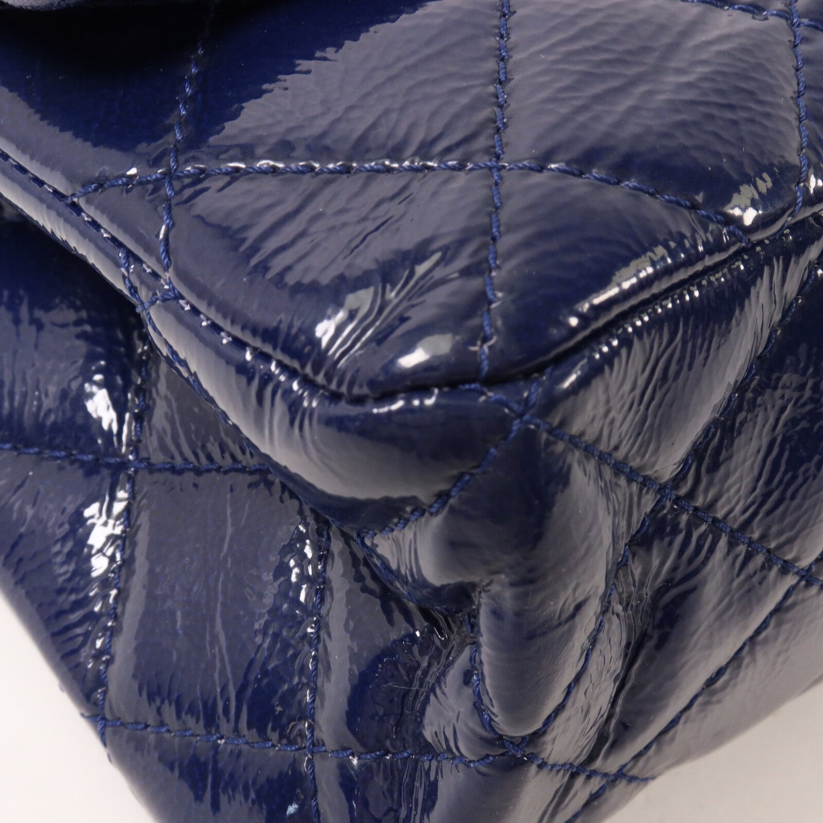 CHANEL 漆皮皮革Classic 2.55 Large鏈帶肩背袋