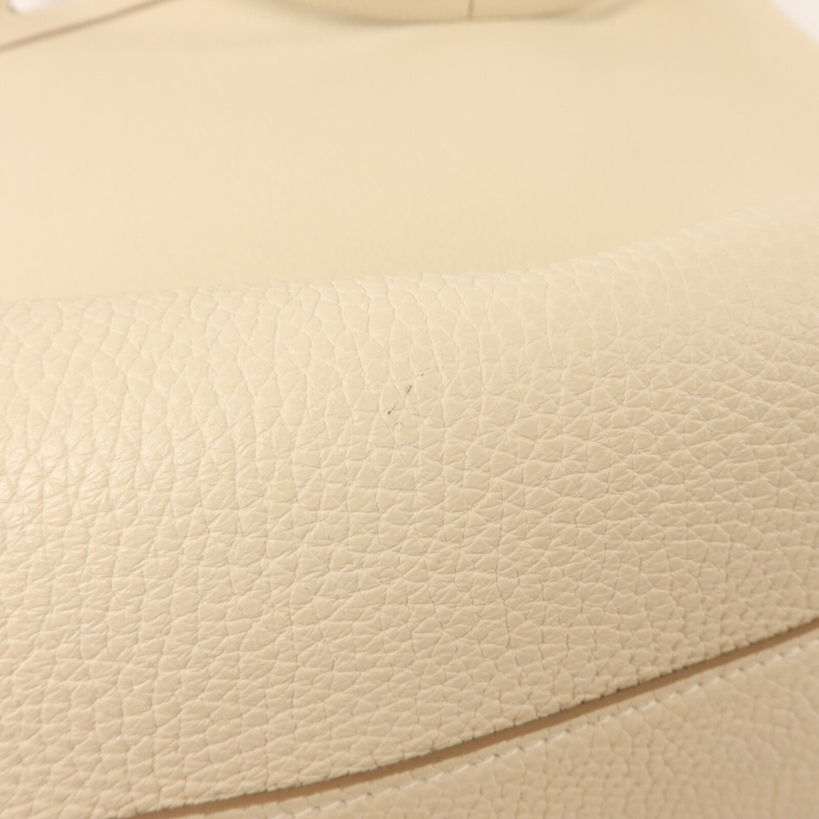 HERMES Clemence皮革Cabasellier 46手挽袋Craie