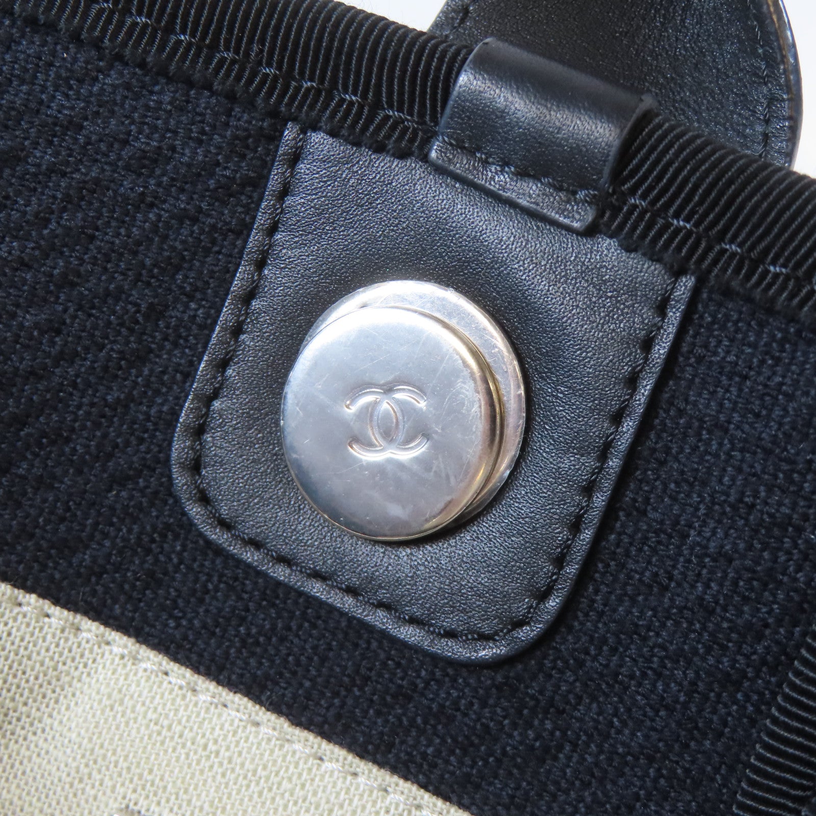 CHANEL 帆布Deauville Tote Medium 2 Way Chain Shoulder銀扣鏈帶手挽肩背兩用袋黑色