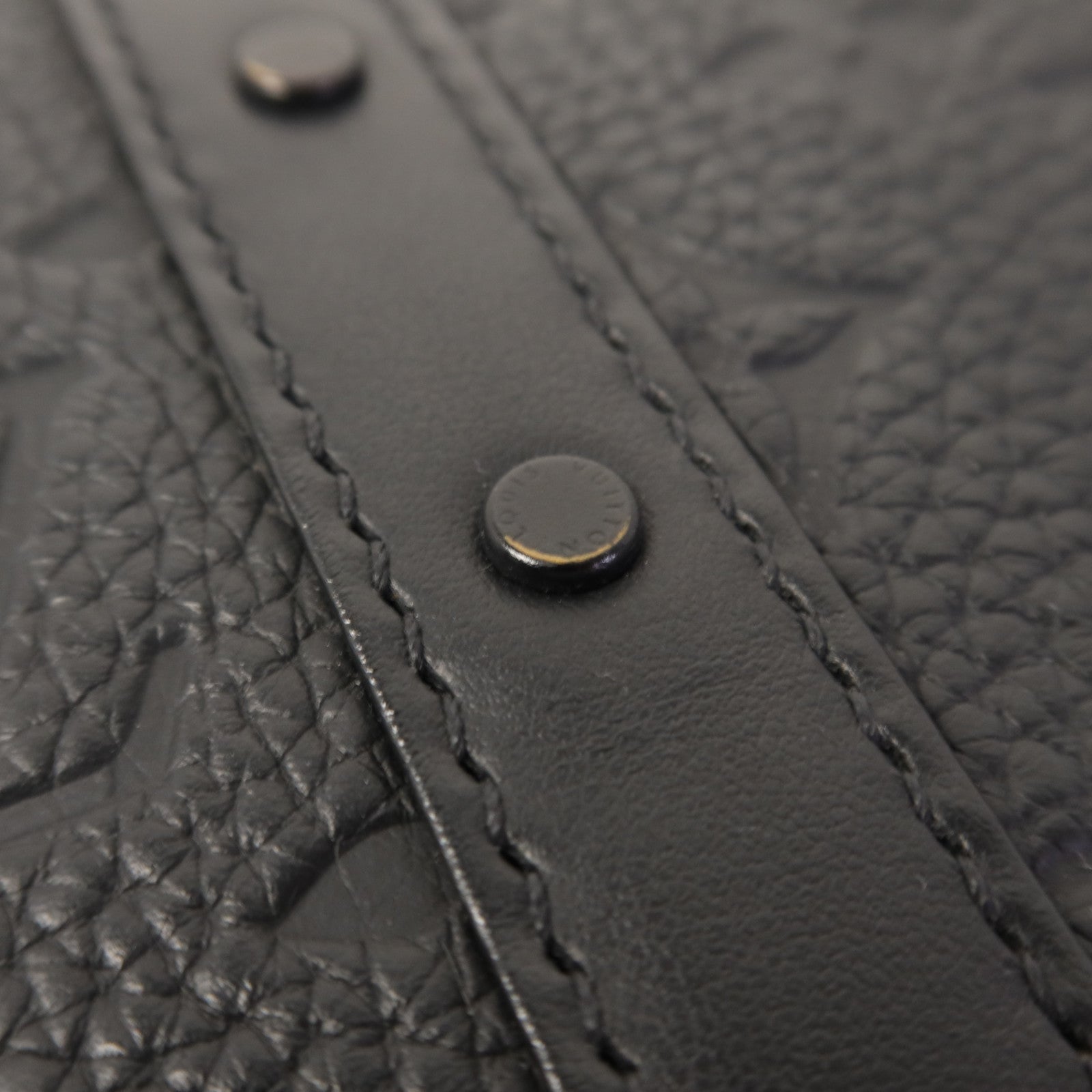 LOUIS VUITTON Monogram Taurillon Trunk Messenger Bag肩背袋