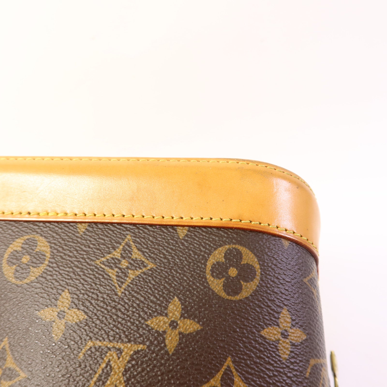 LOUIS VUITTON Monogram Alma金扣手挽袋