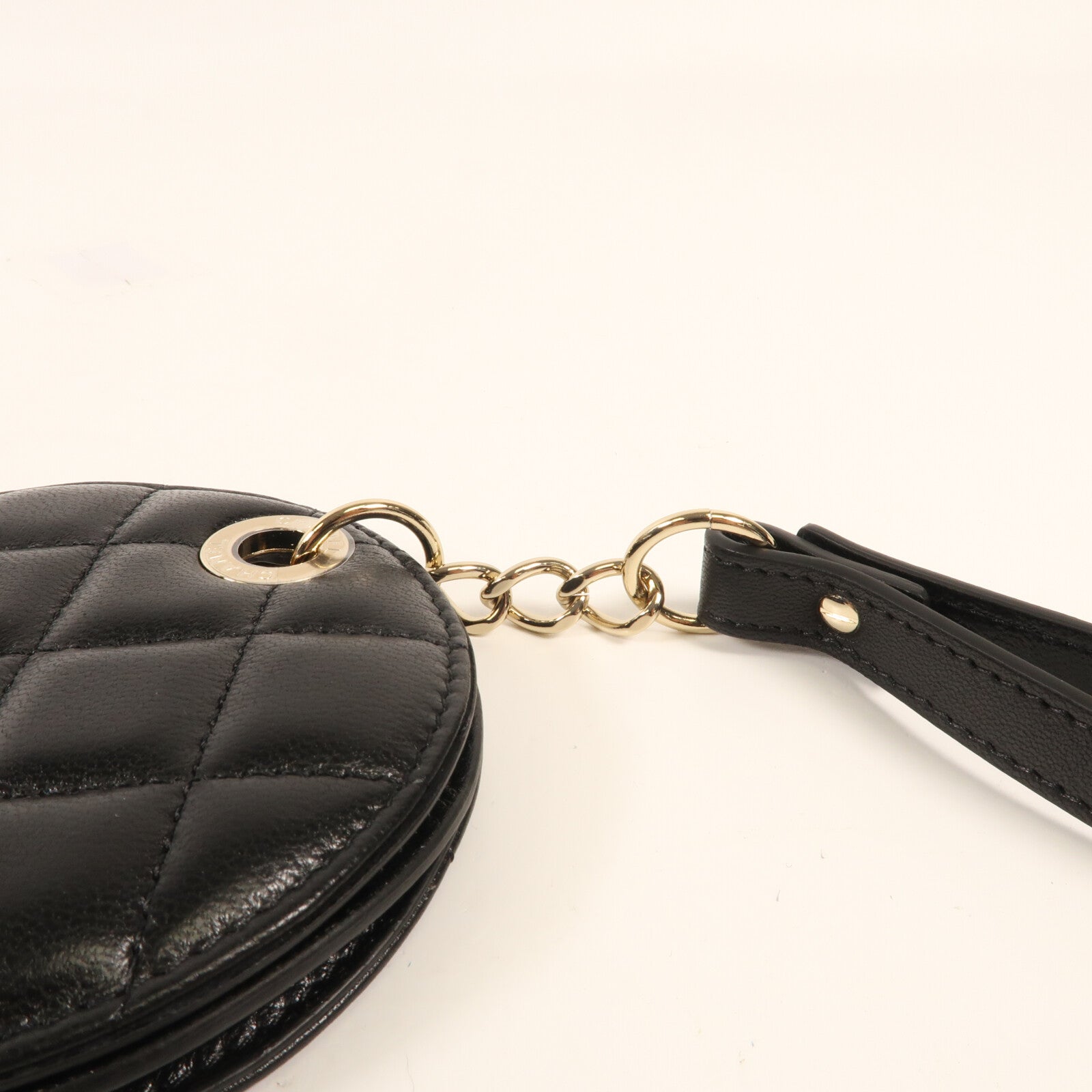 CHANEL 【激減優惠】羊皮皮革Luggage Tag金扣行李牌