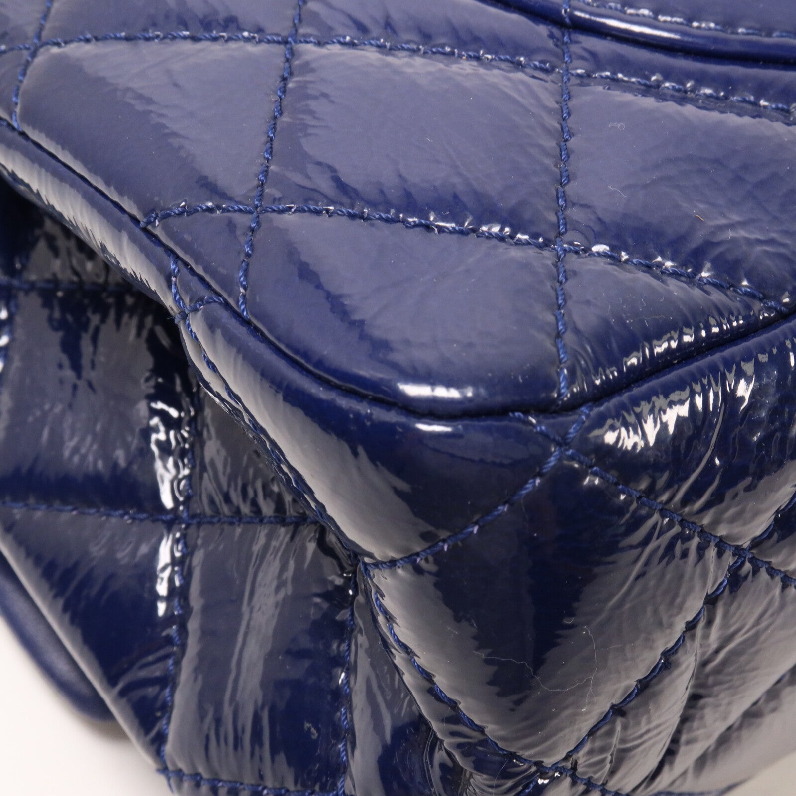 CHANEL 漆皮皮革Classic 2.55 Large鏈帶肩背袋