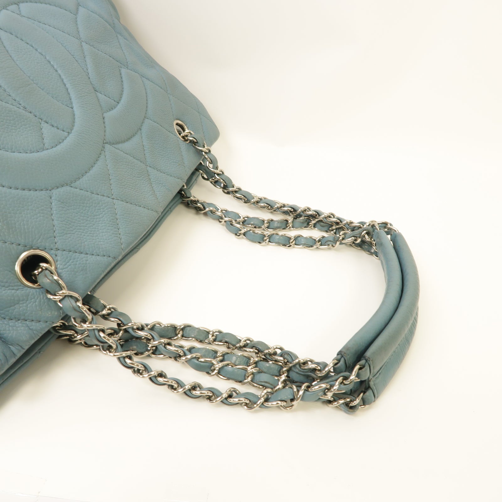 CHANEL 【激減優惠】菱格Caviar皮革Chain Shoulder Bag銀扣鏈帶肩背袋淺藍色