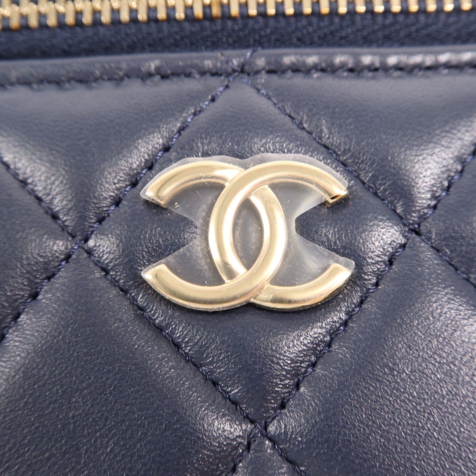 CHANEL 羊皮皮革Vanity Case金扣肩背袋