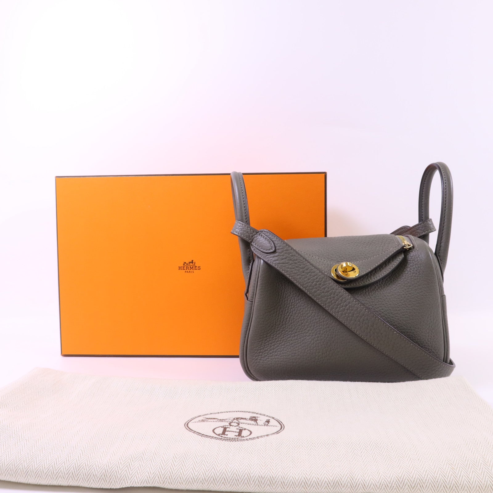 HERMES Clemence皮革Mini Lindy金扣手挽肩背兩用袋Gris Meyer