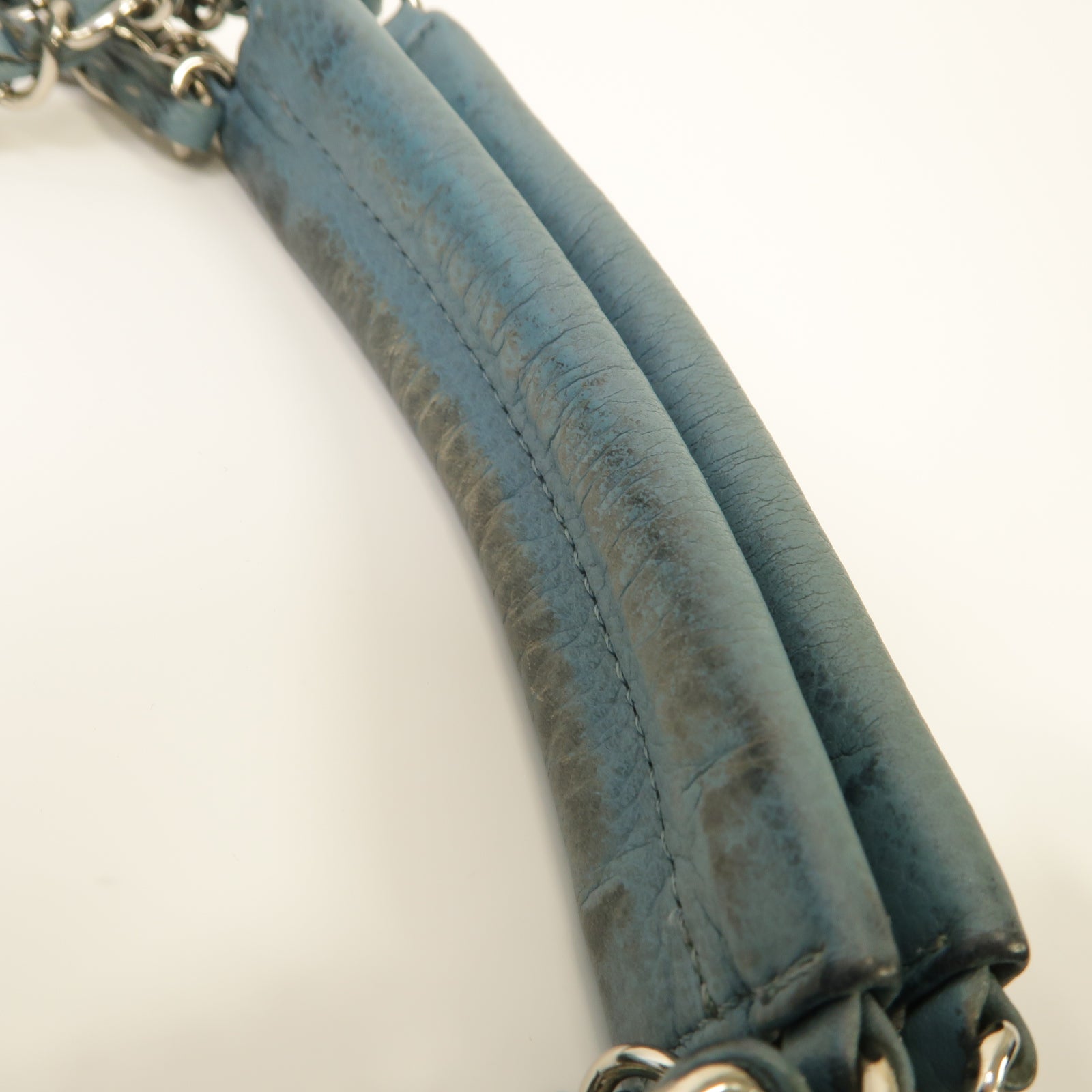 CHANEL 【激減優惠】菱格Caviar皮革Chain Shoulder Bag銀扣鏈帶肩背袋淺藍色