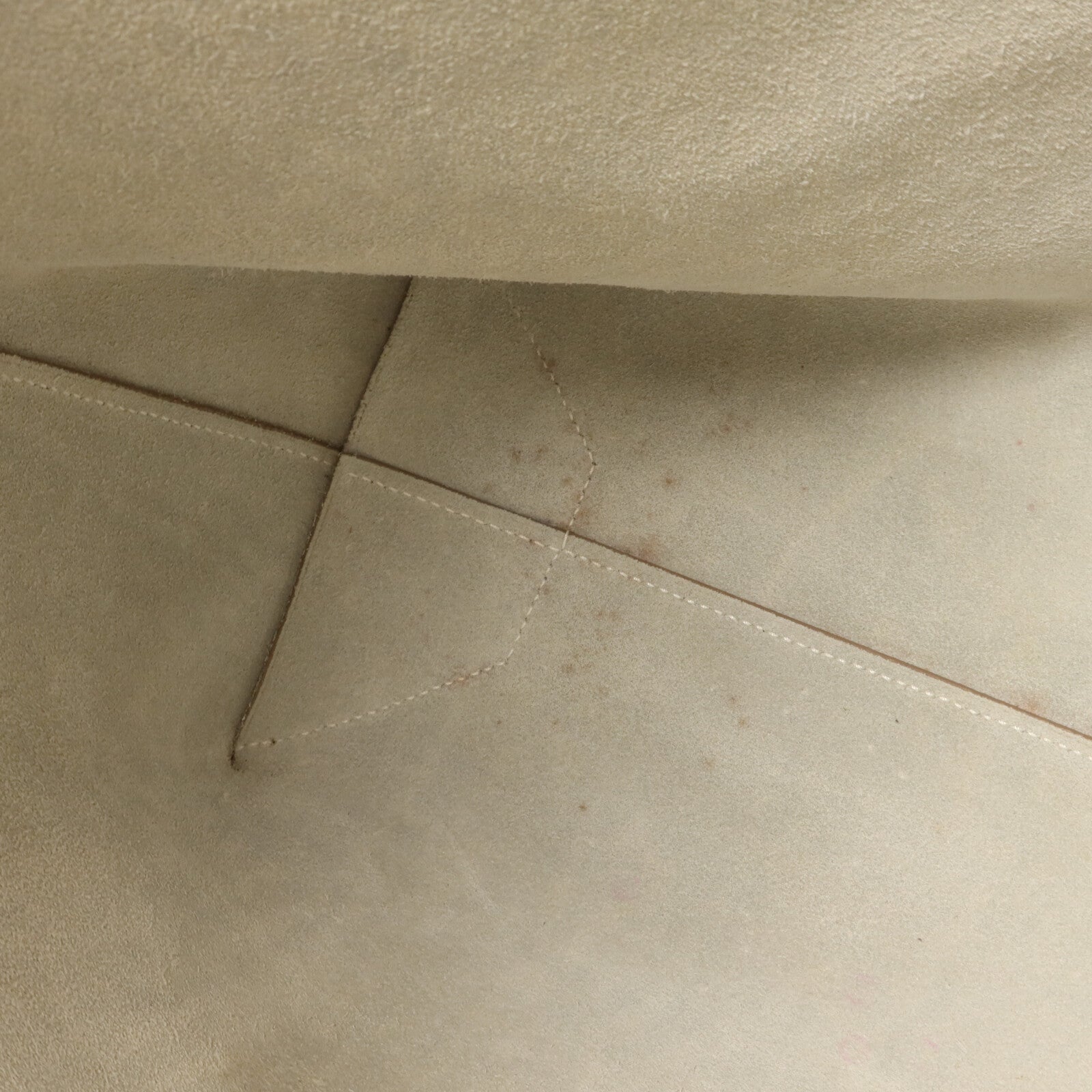 HERMES Clemence皮革Cabasellier 46手挽袋Craie