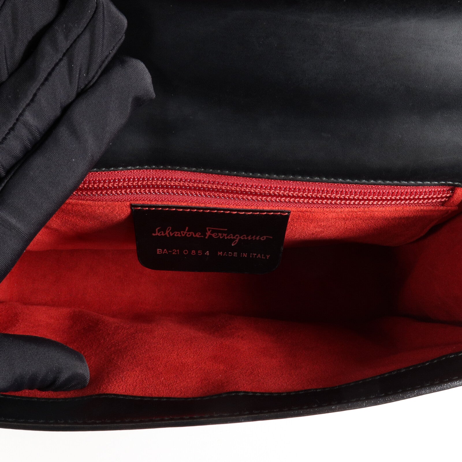 Salvatore Ferragamo 牛皮皮革Gancini肩背袋